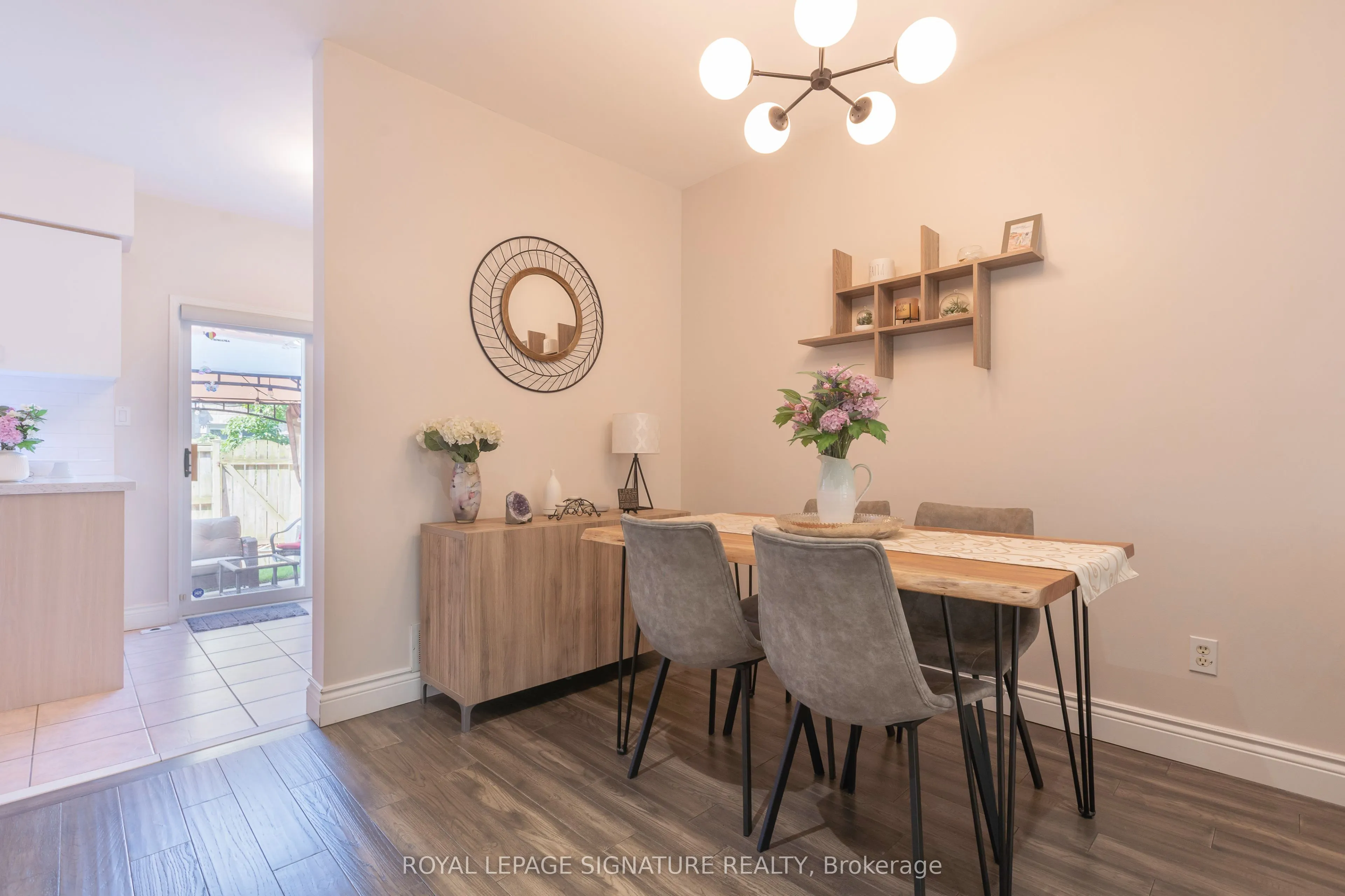 1184 Parkwest Place, #29