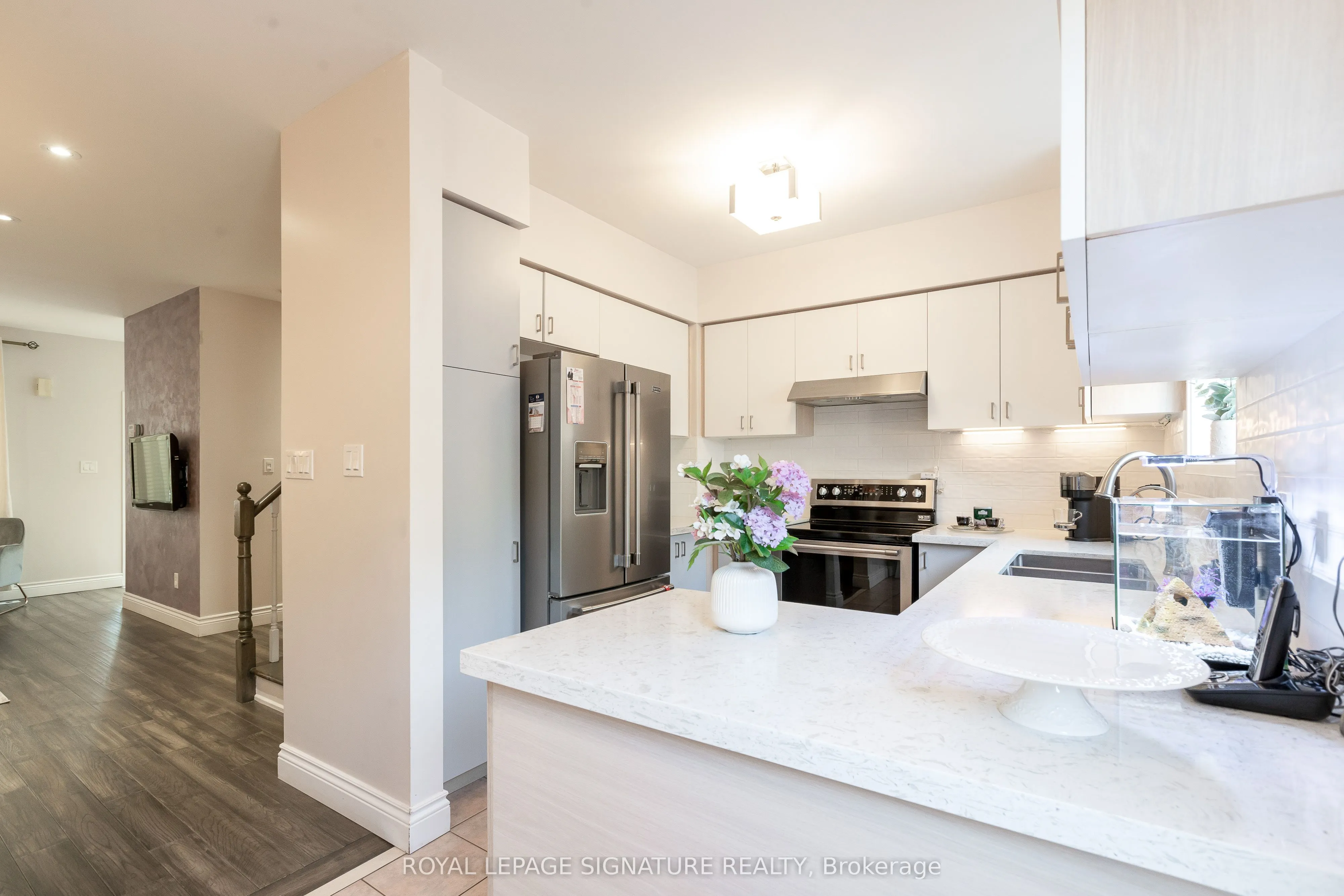 1184 Parkwest Place, #29