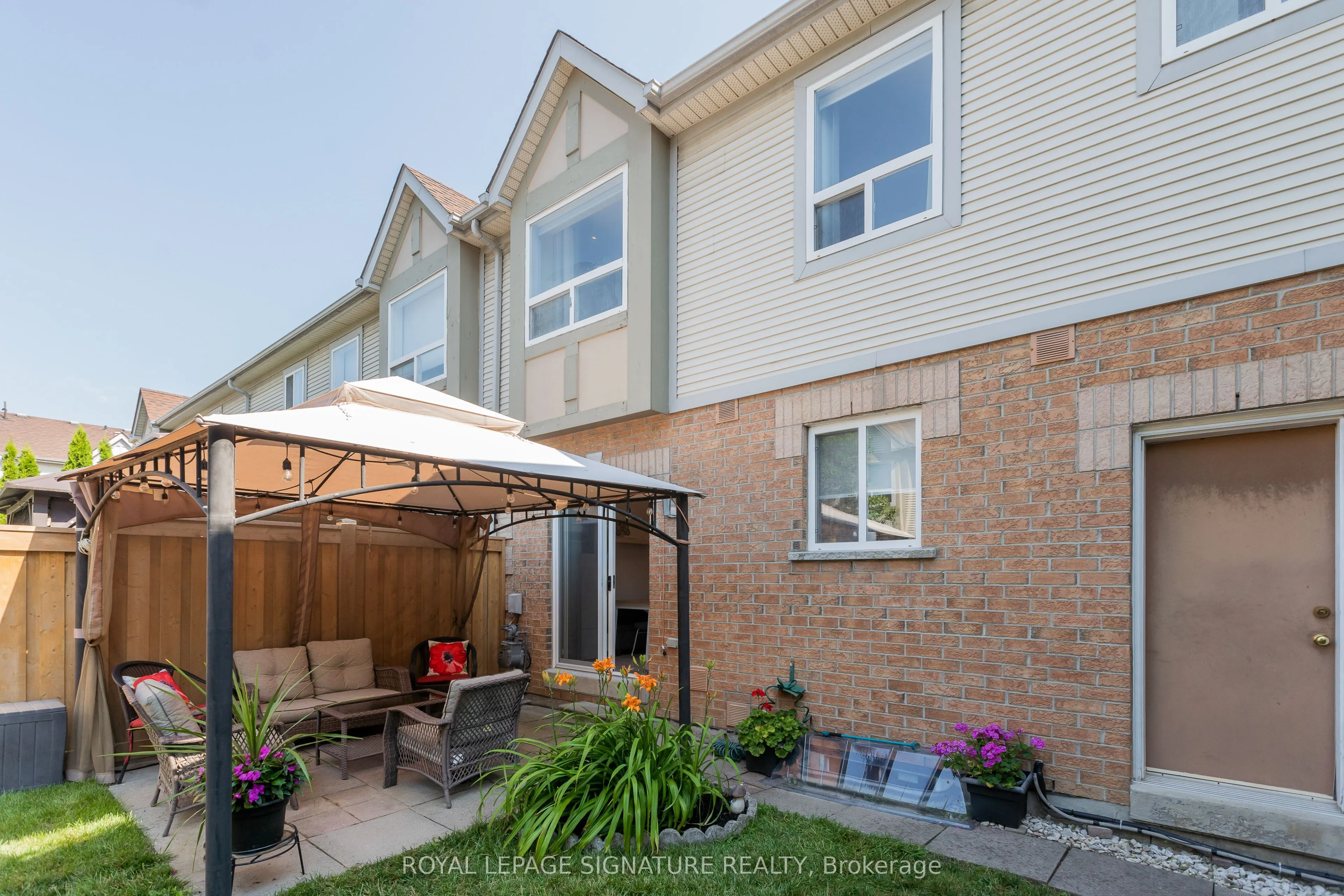 1184 Parkwest Place, #29