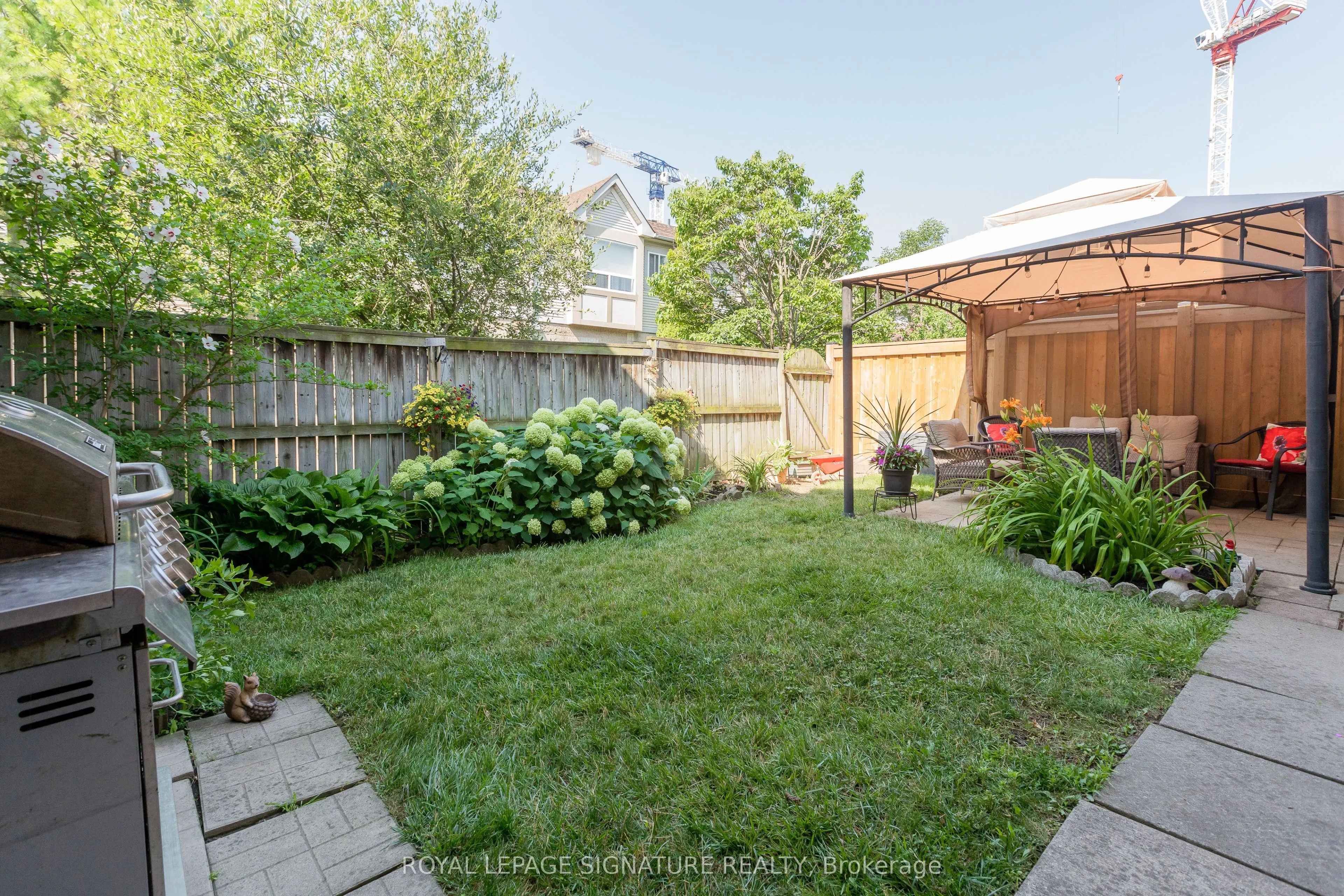 1184 Parkwest Place, #29