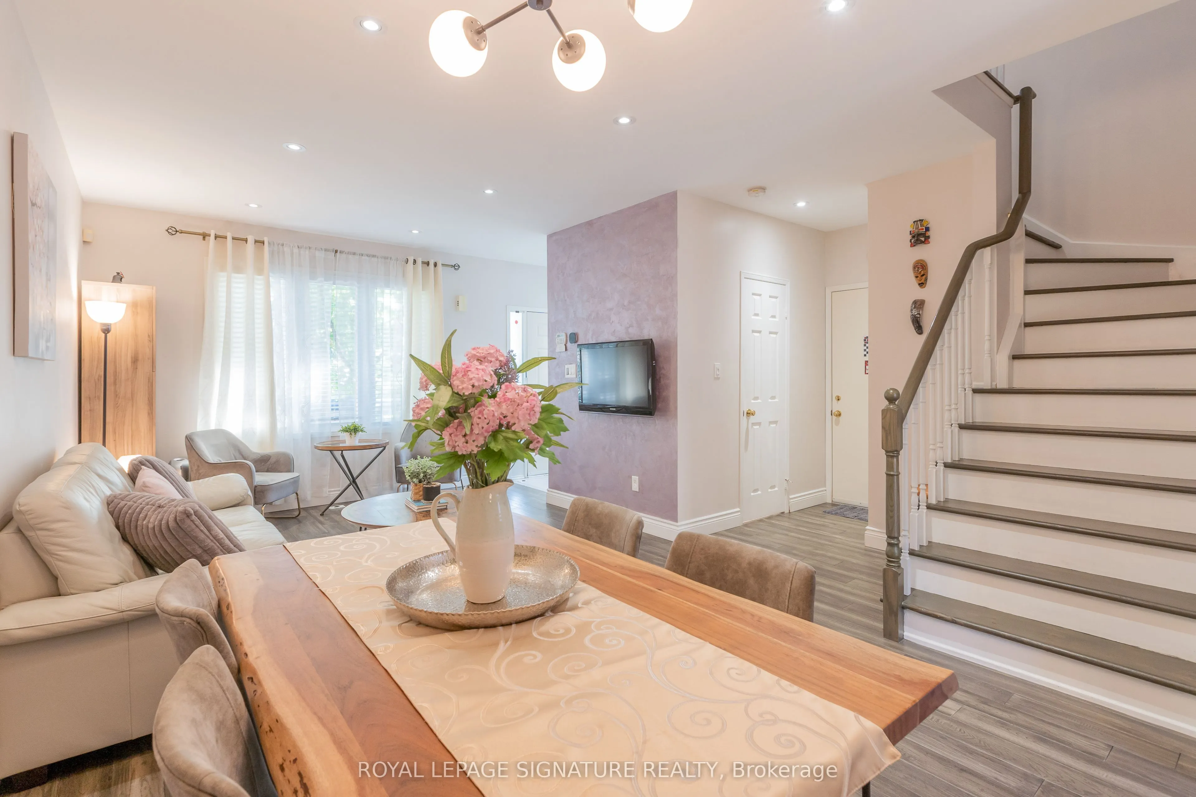 1184 Parkwest Place, #29
