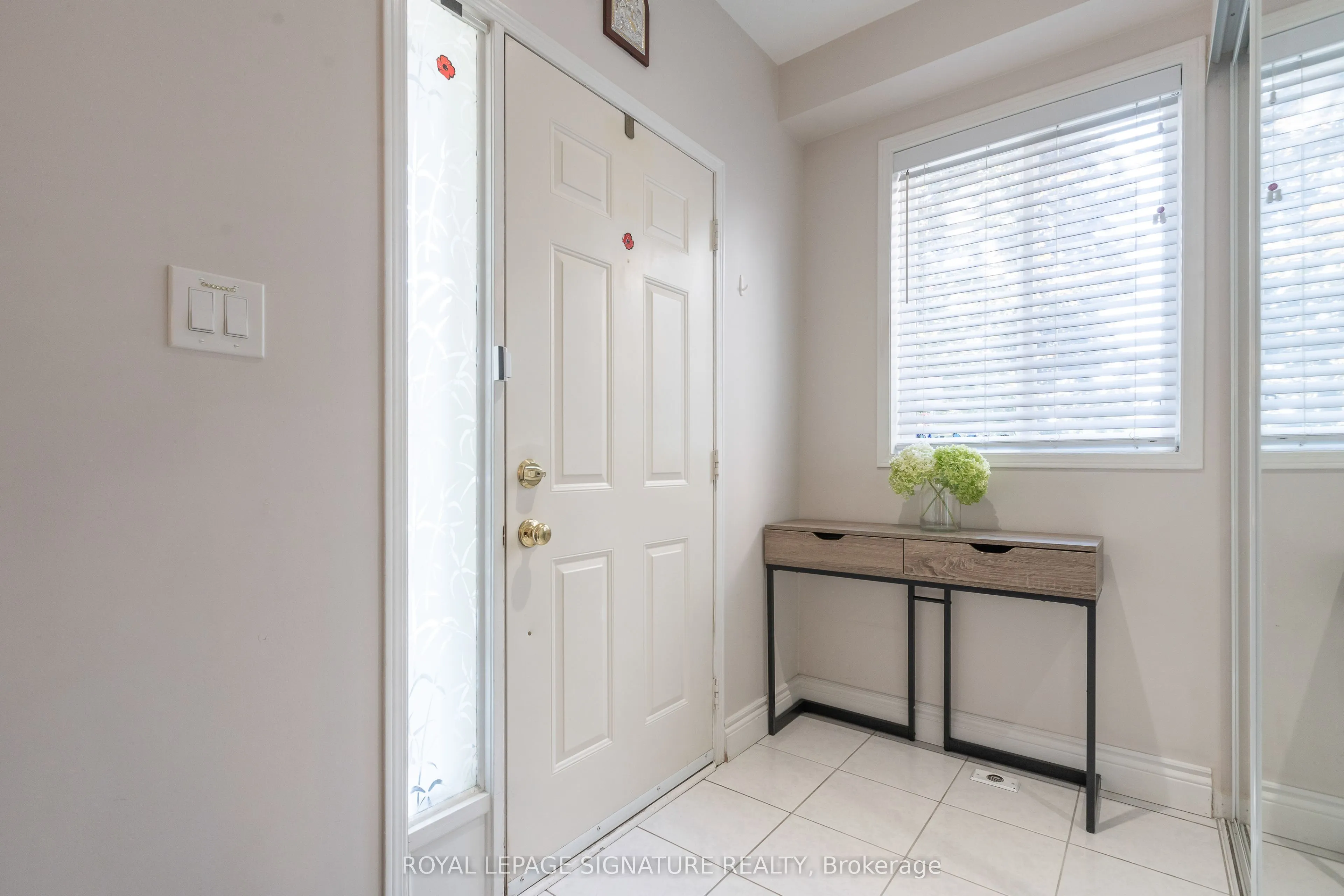 1184 Parkwest Place, #29
