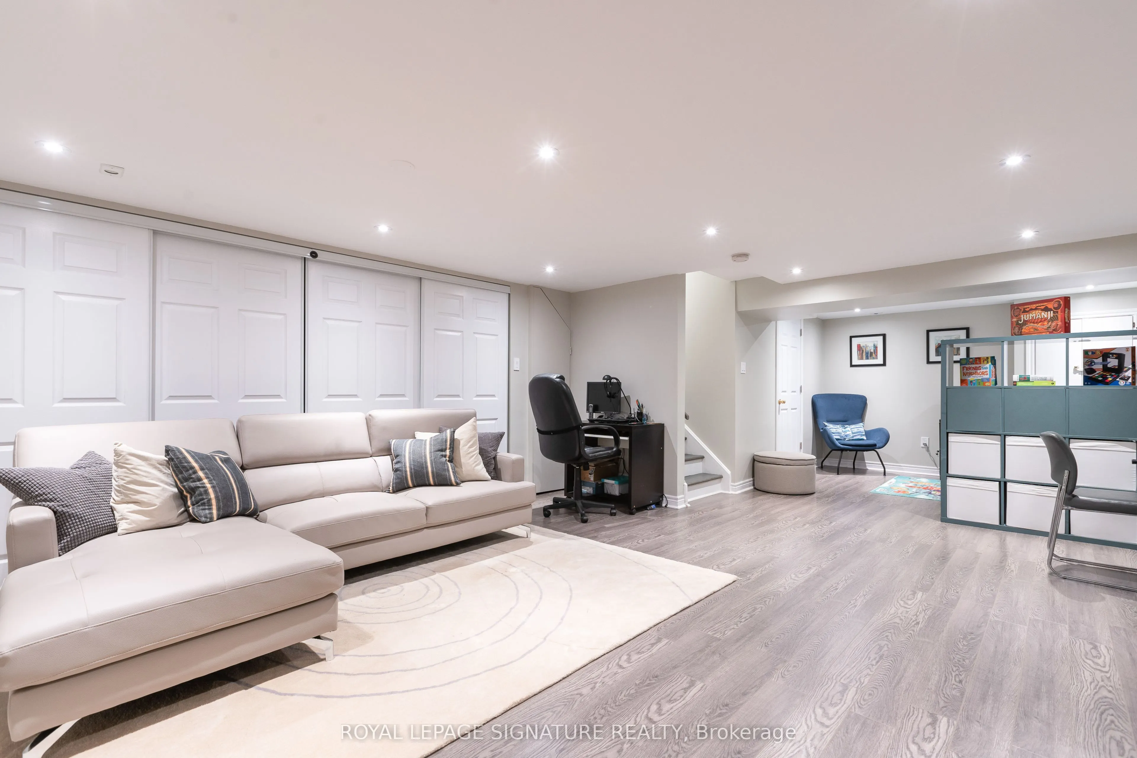 1184 Parkwest Place, #29