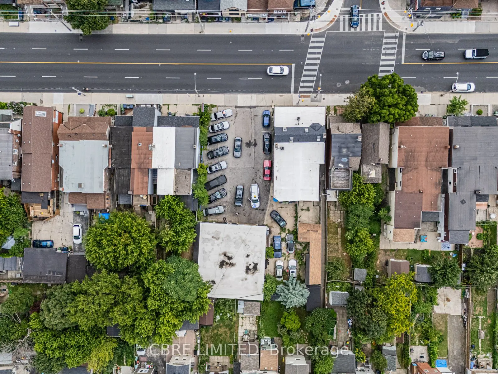 1136A* Dufferin Street