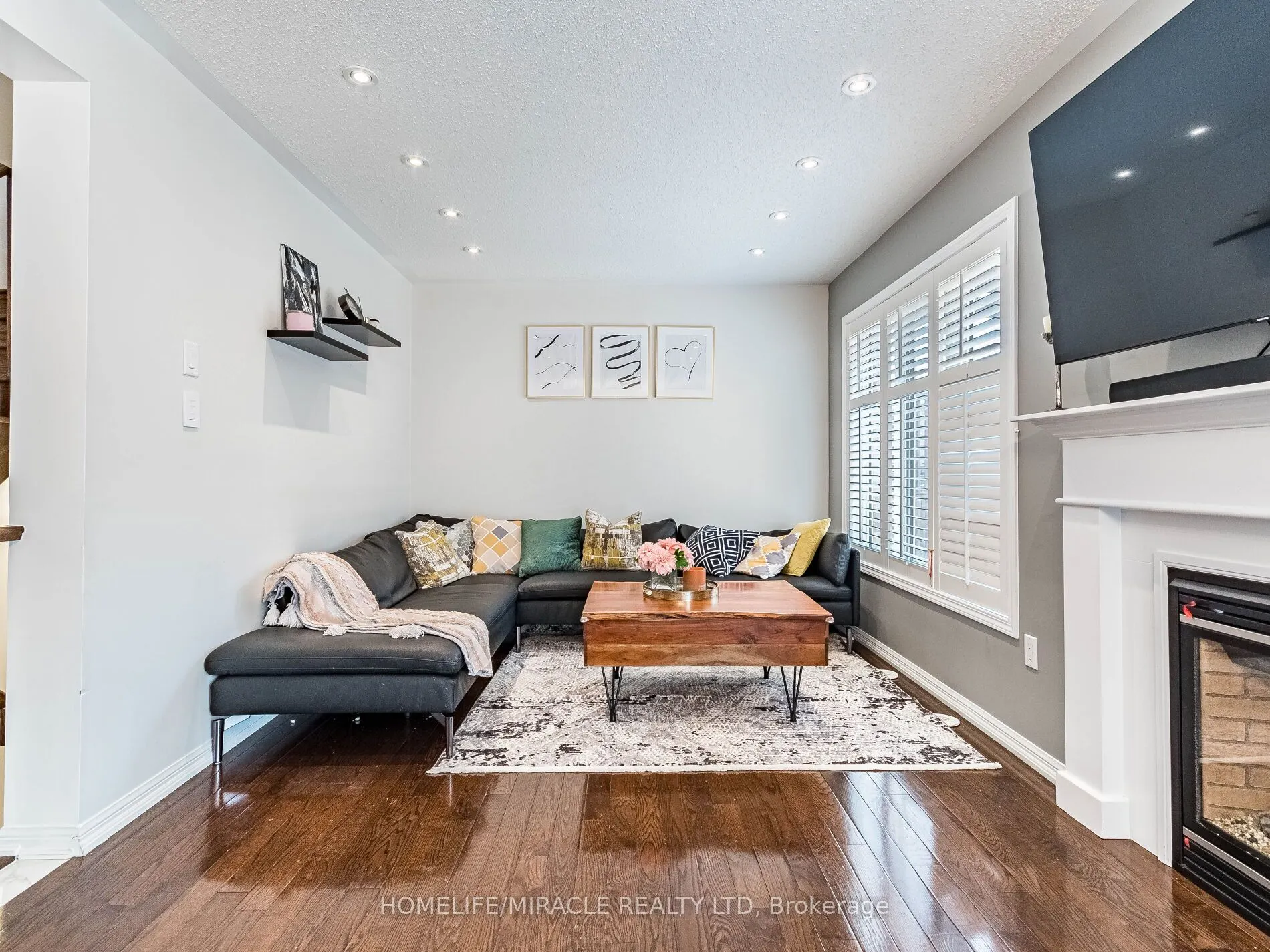 55 Mccandless Court, #55
