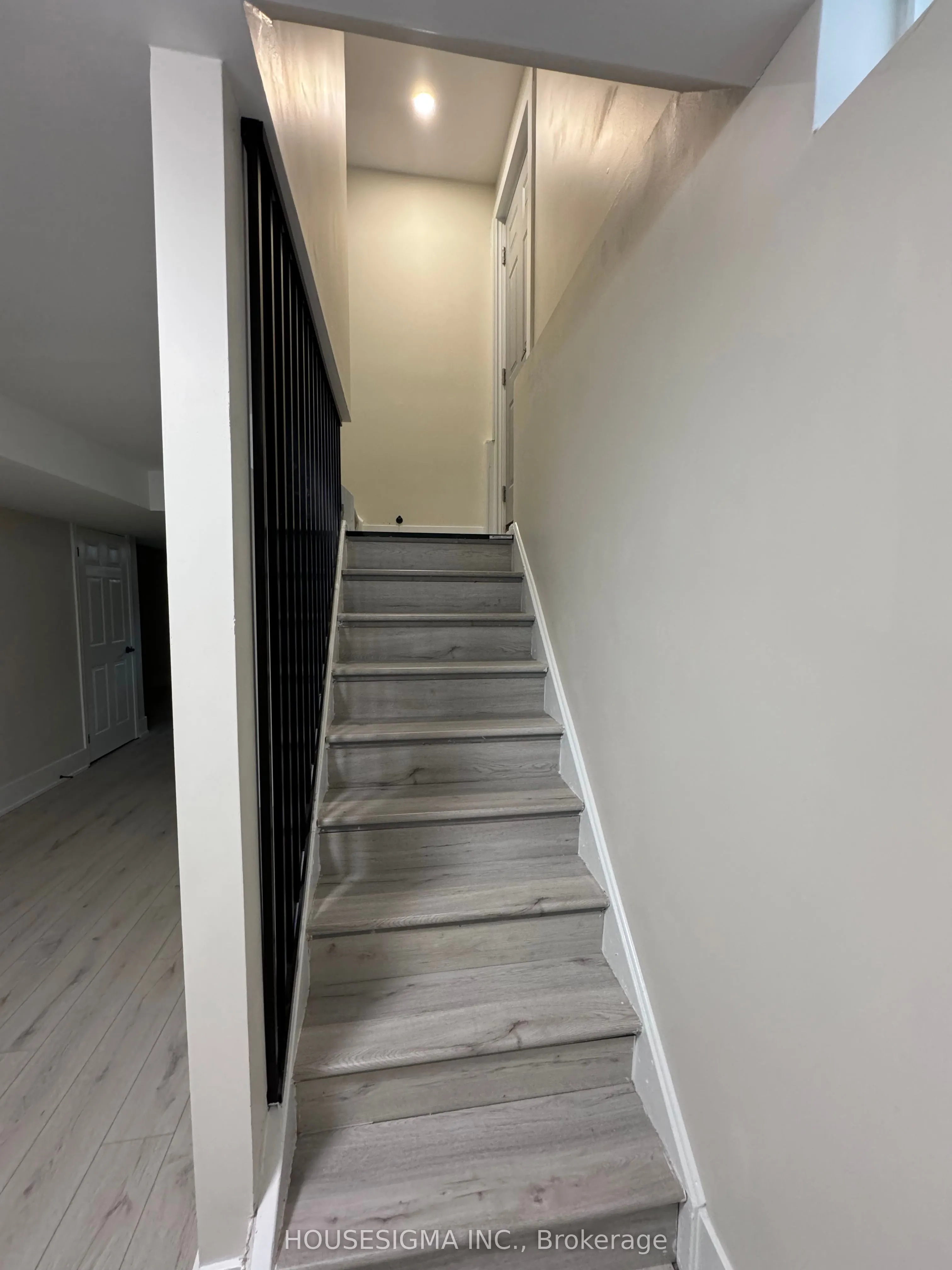 35 Asterwind Crescent