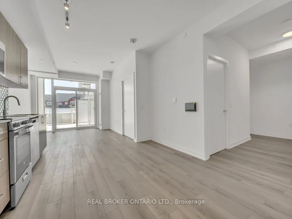 1005 Dundas Street E, #116