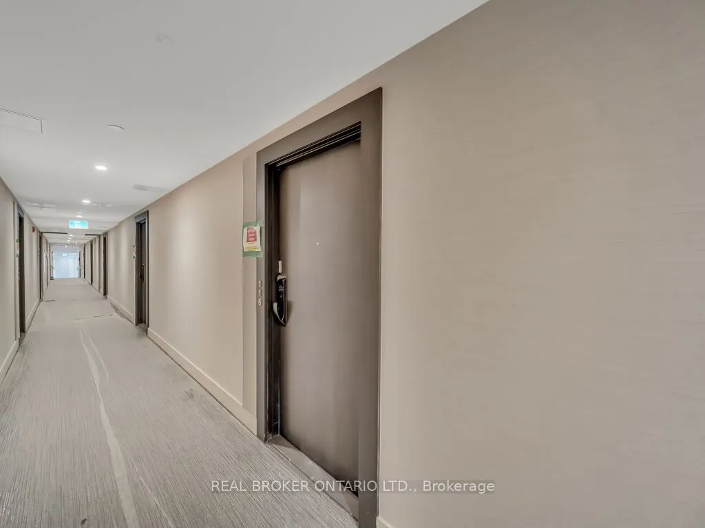 1005 Dundas Street E, #116
