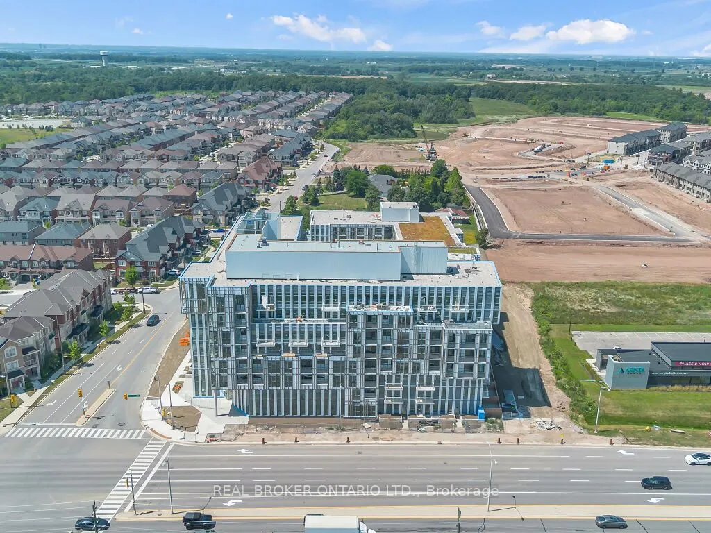 1005 Dundas Street E, #116