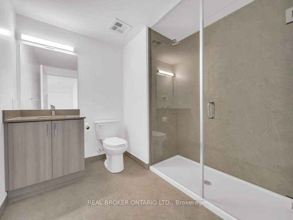 1005 Dundas Street E, #116