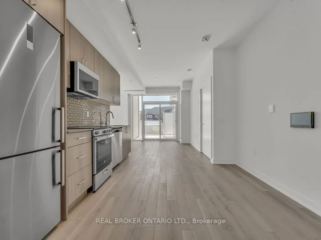 1005 Dundas Street E, #116