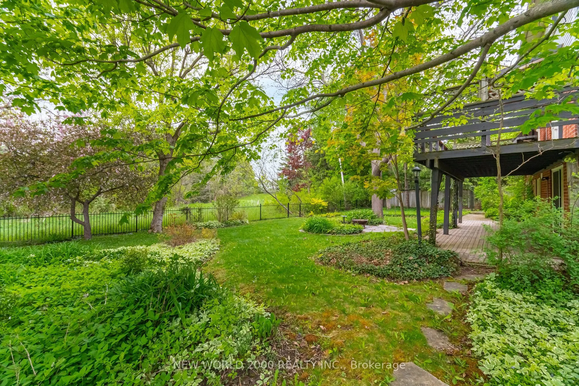 254 Maidstone Court