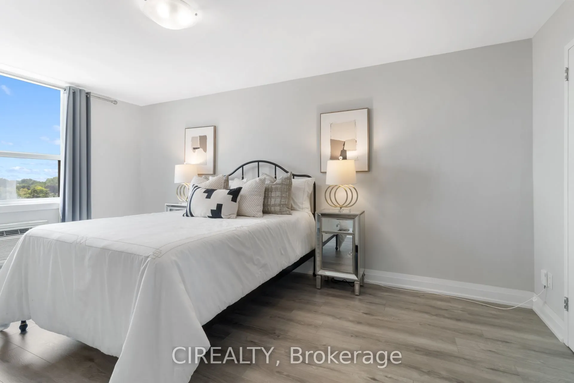 511 The West Mall, #709