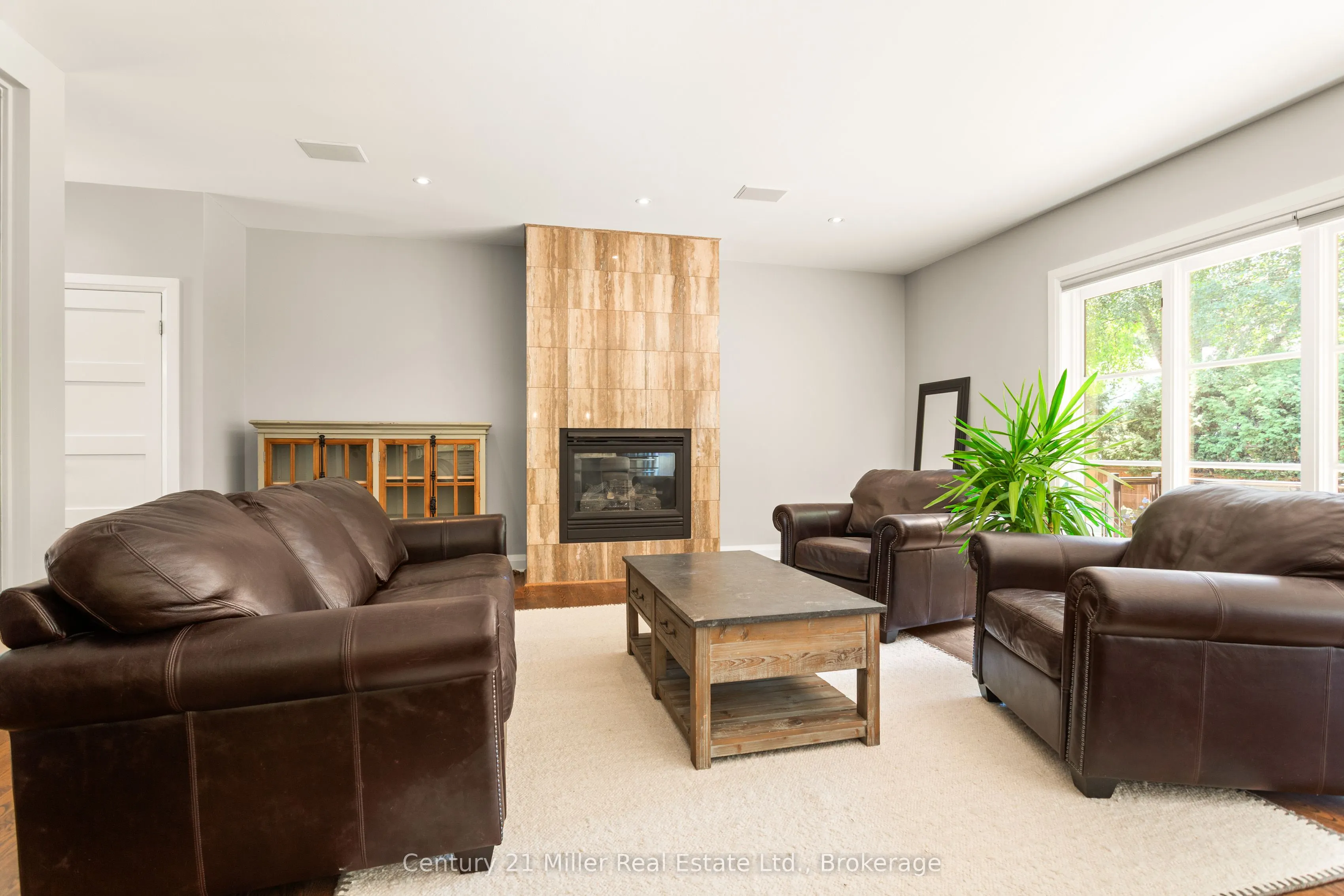412 Maple Grove Drive