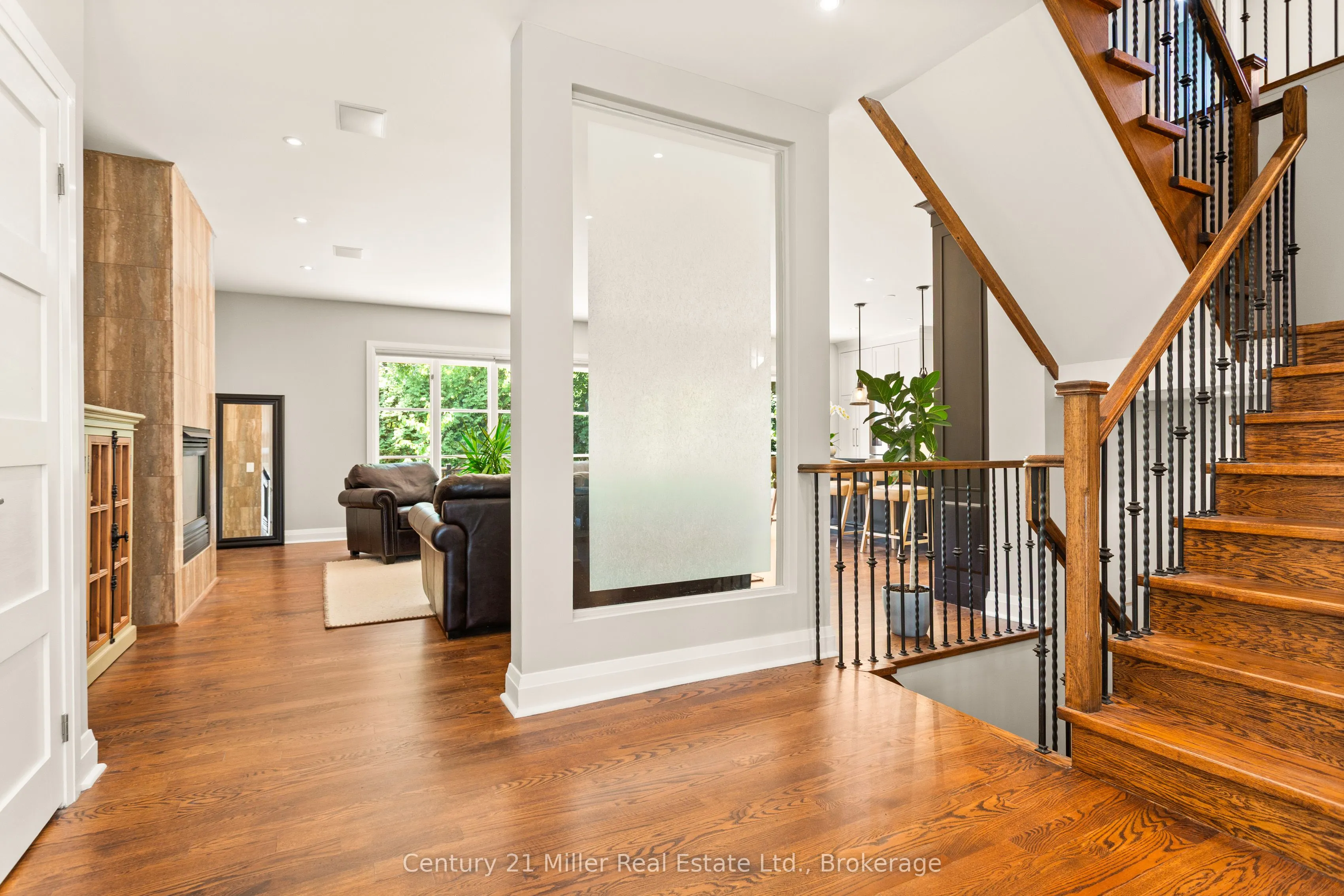 412 Maple Grove Drive