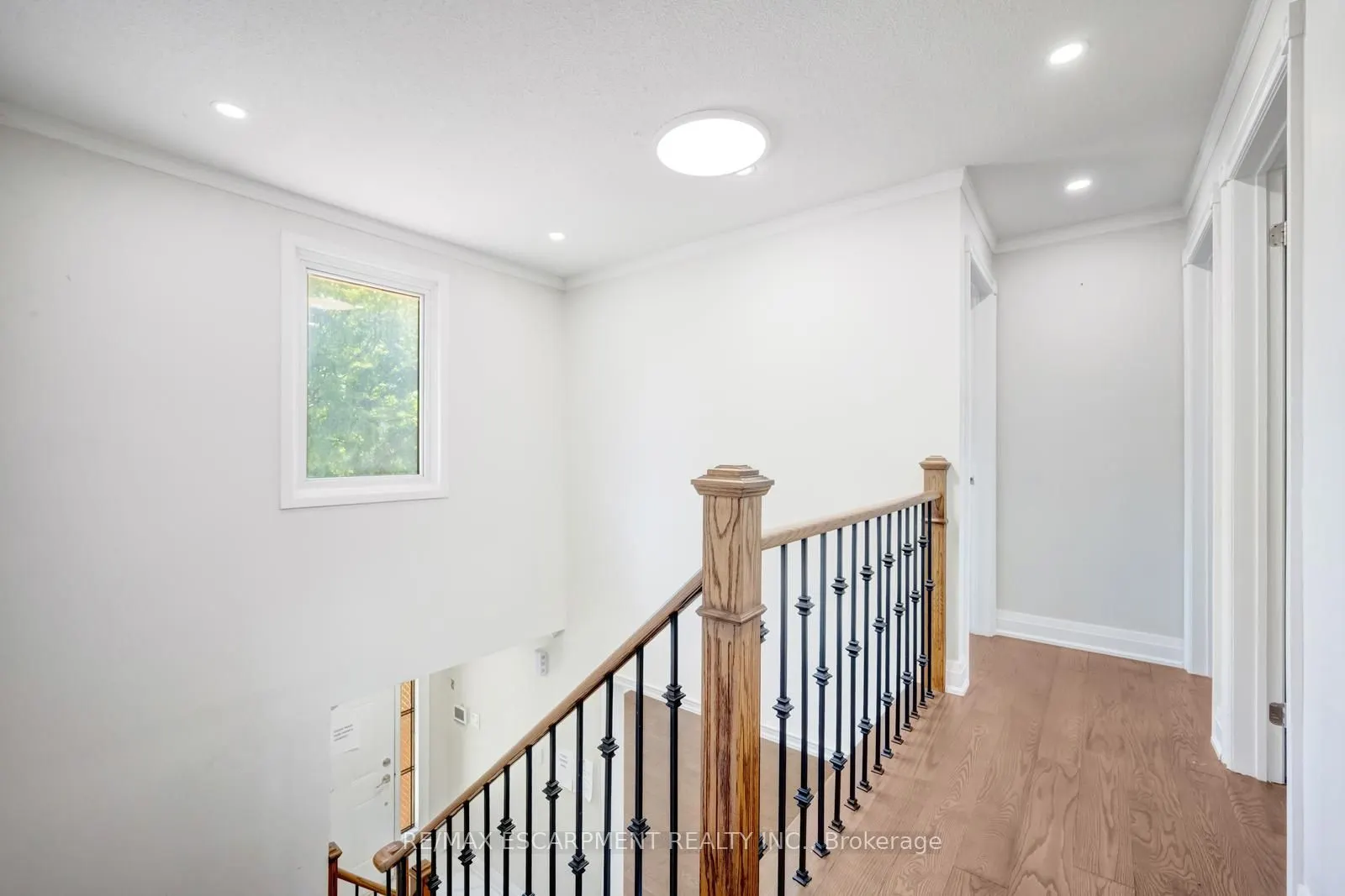17 Nantucket Crescent