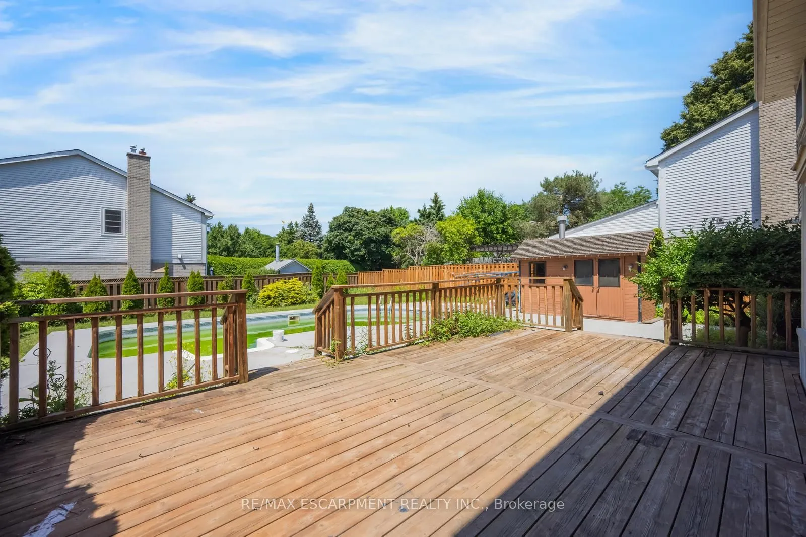 17 Nantucket Crescent