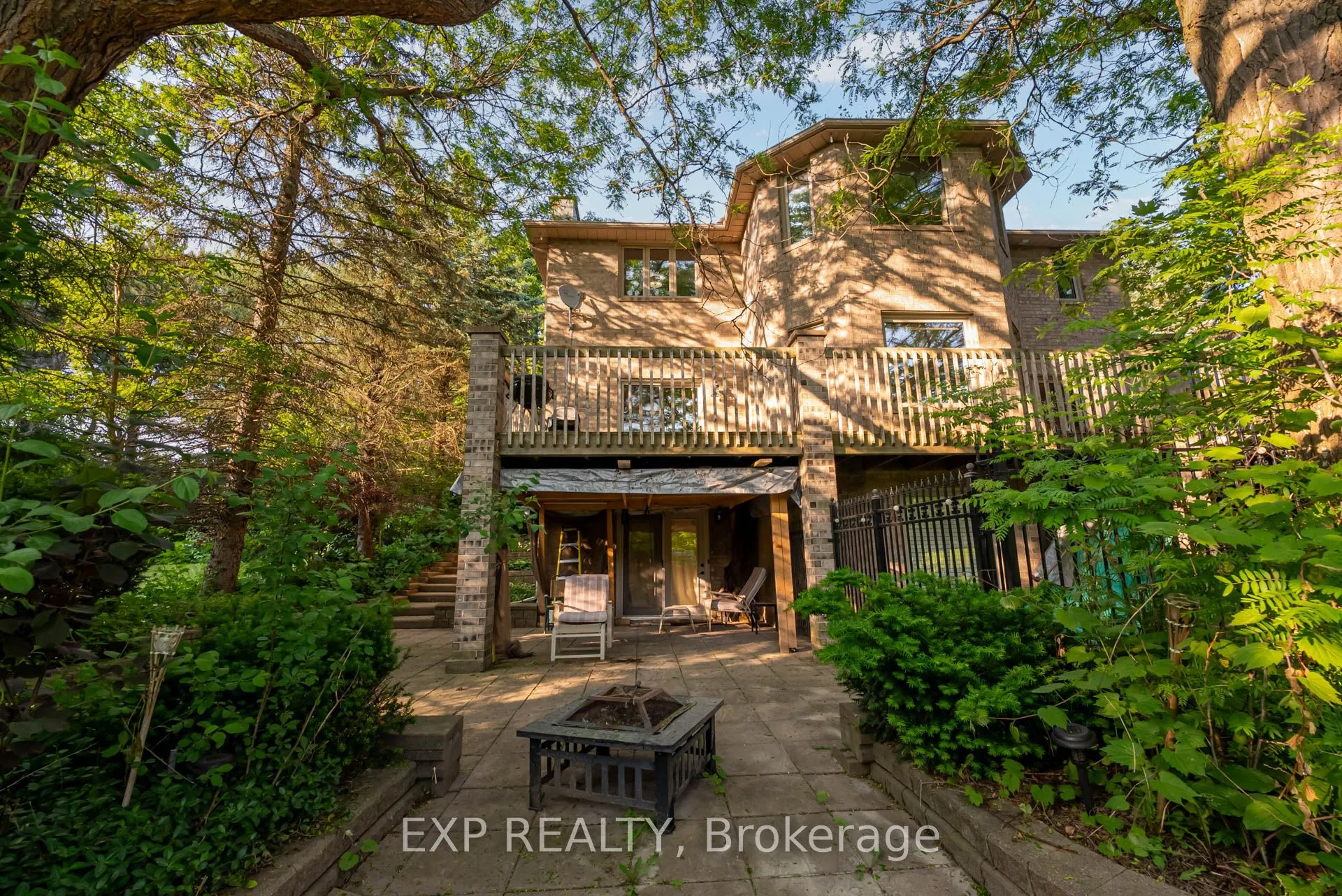 8 Humber Trail