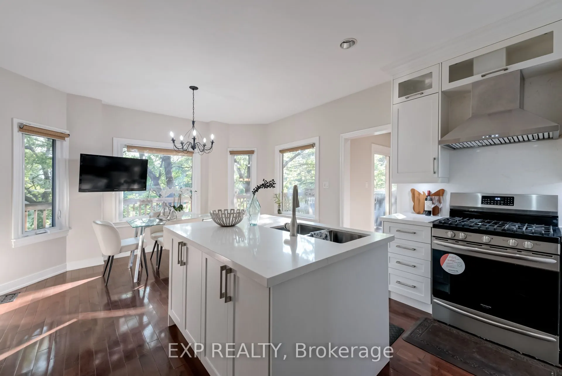 8 Humber Trail