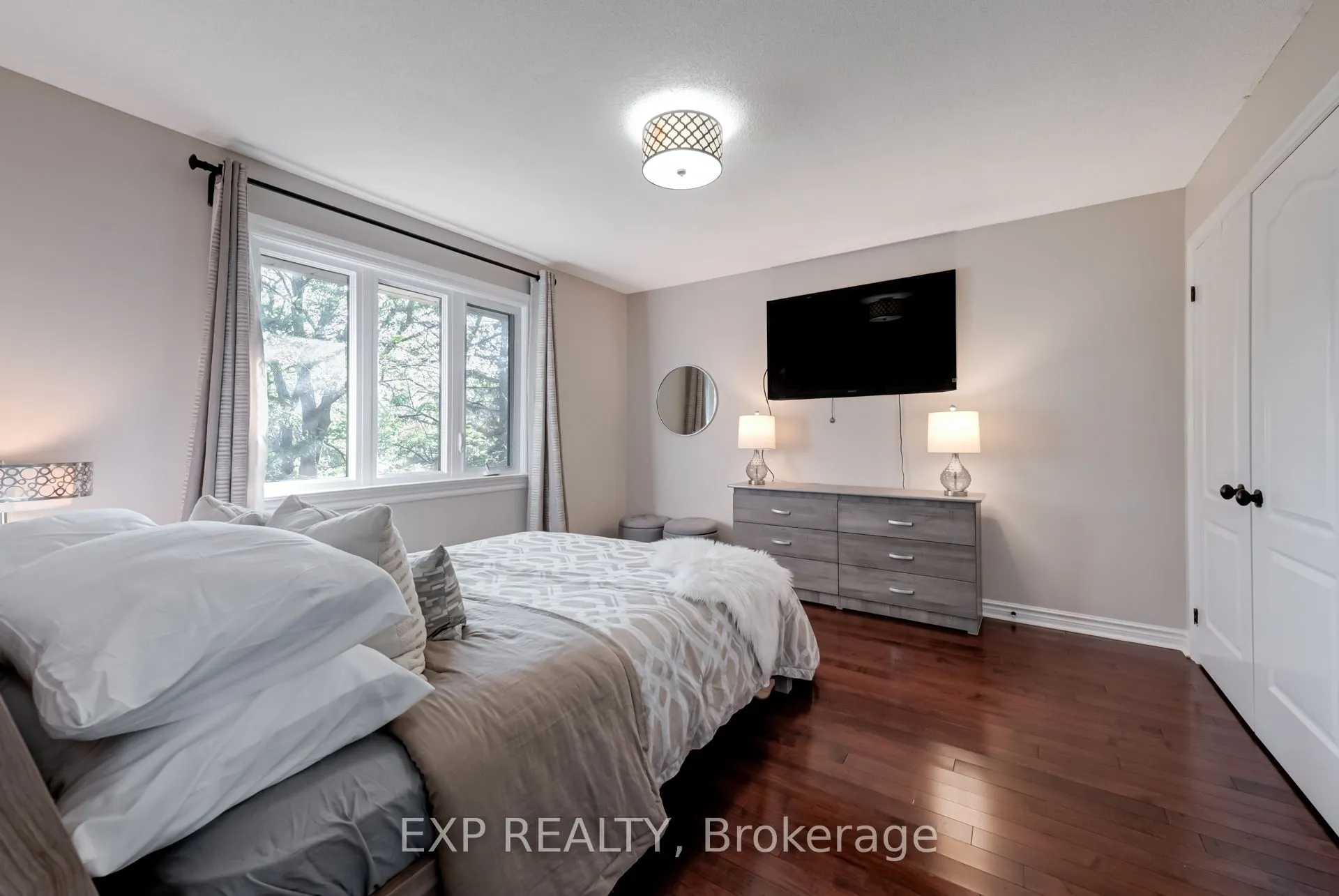 8 Humber Trail