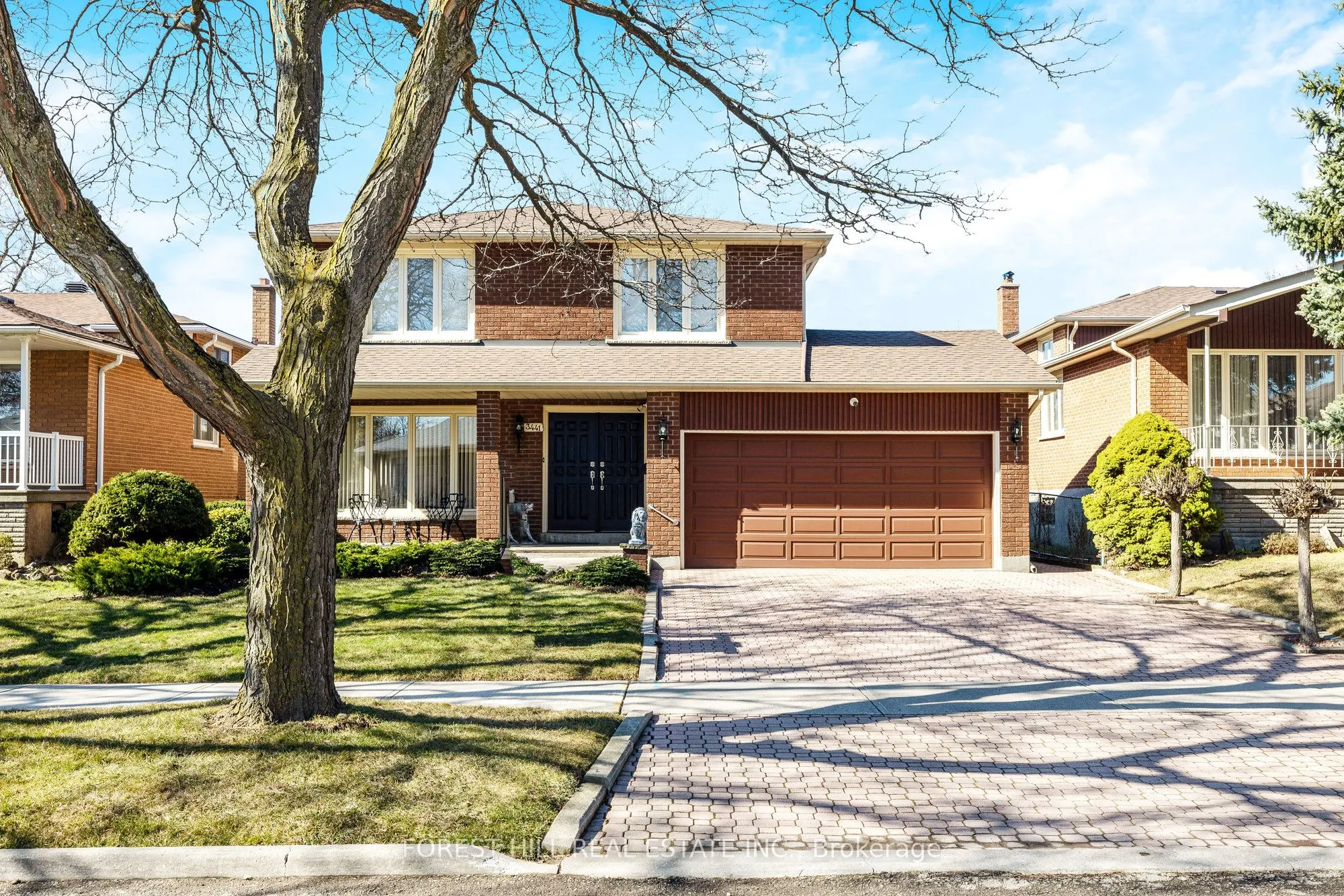 3441 Charmaine Heights
