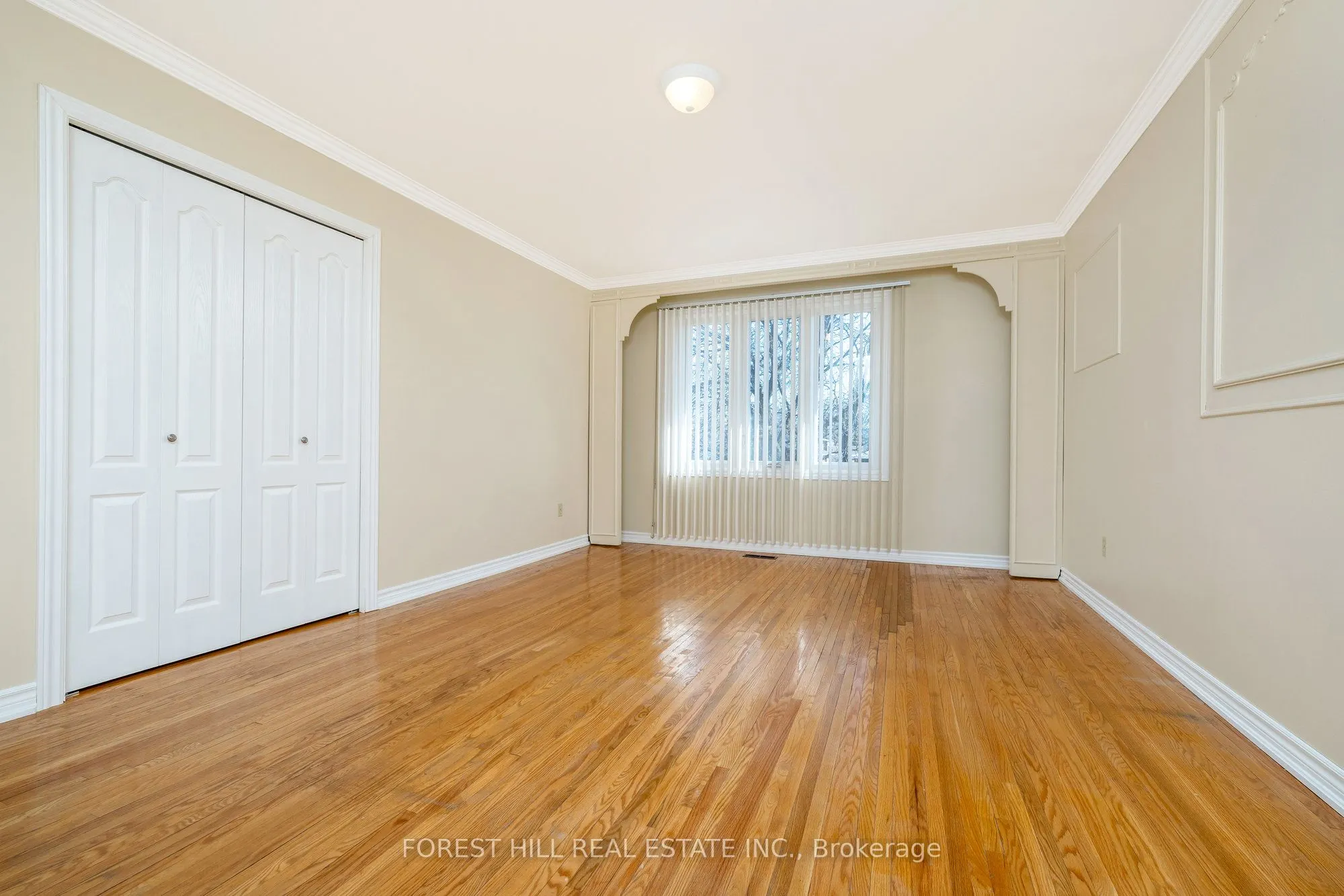 3441 Charmaine Heights