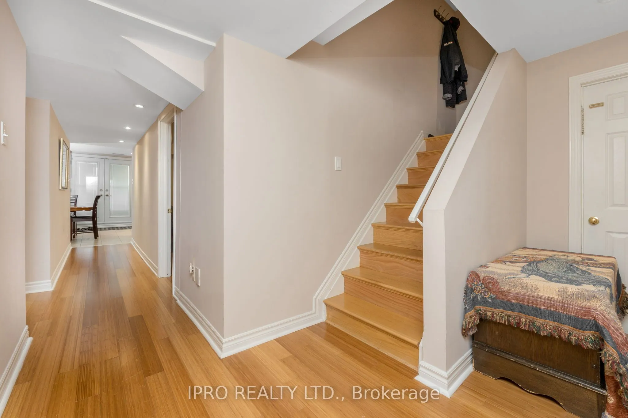 14 Porchlight Road