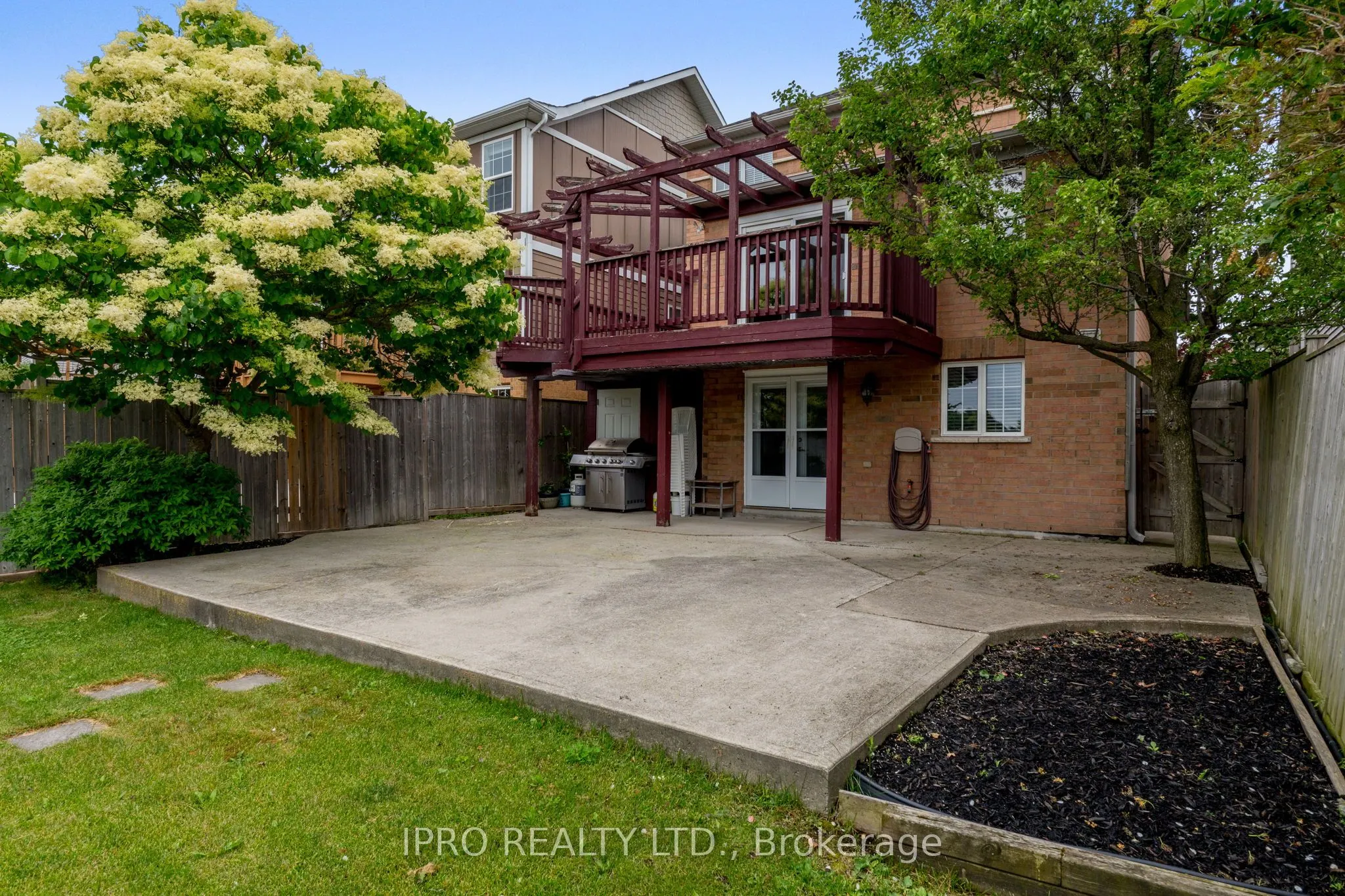 14 Porchlight Road
