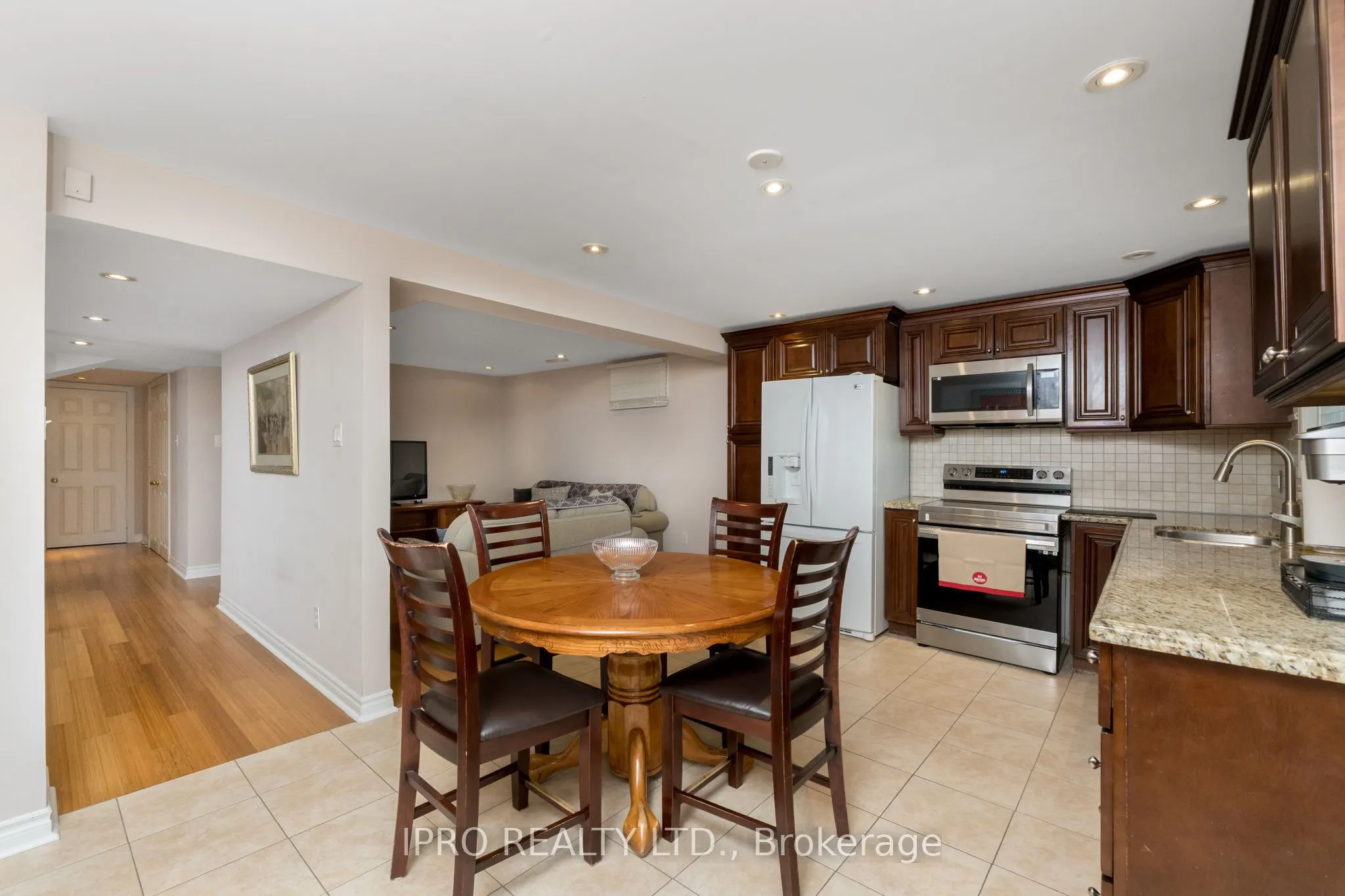 14 Porchlight Road
