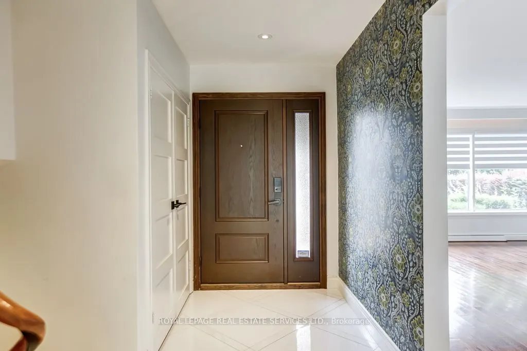75 Ravensbourne Crescent