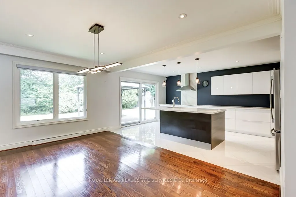 75 Ravensbourne Crescent