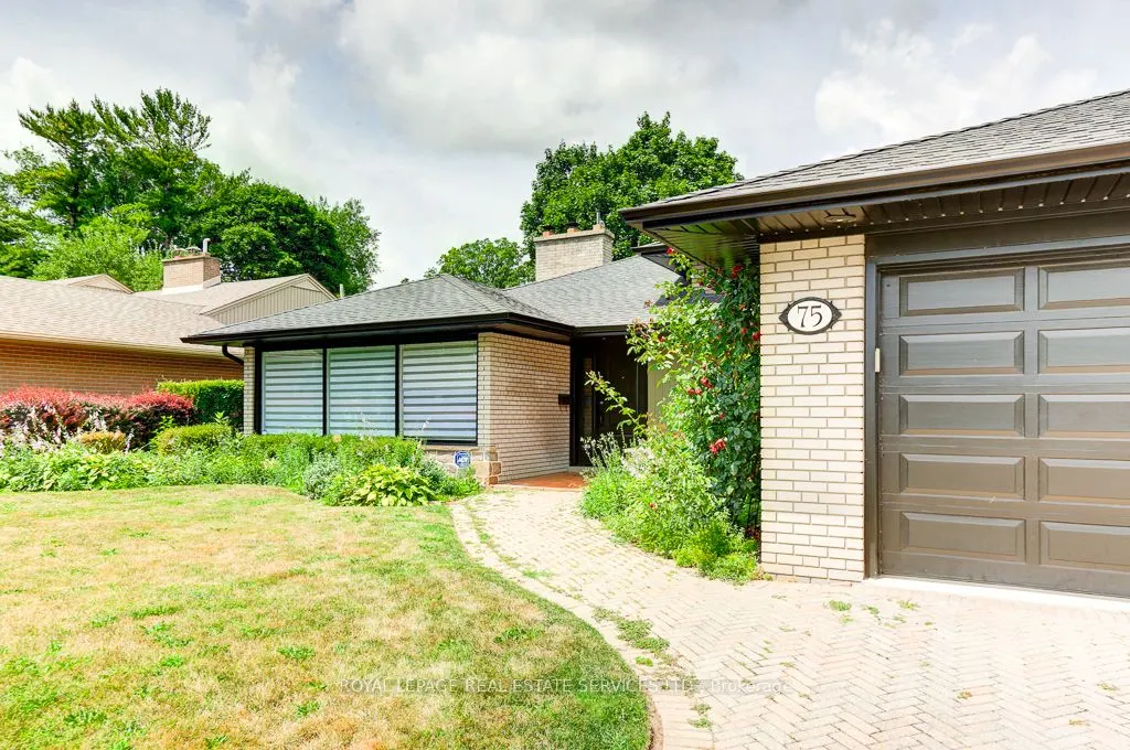 75 Ravensbourne Crescent