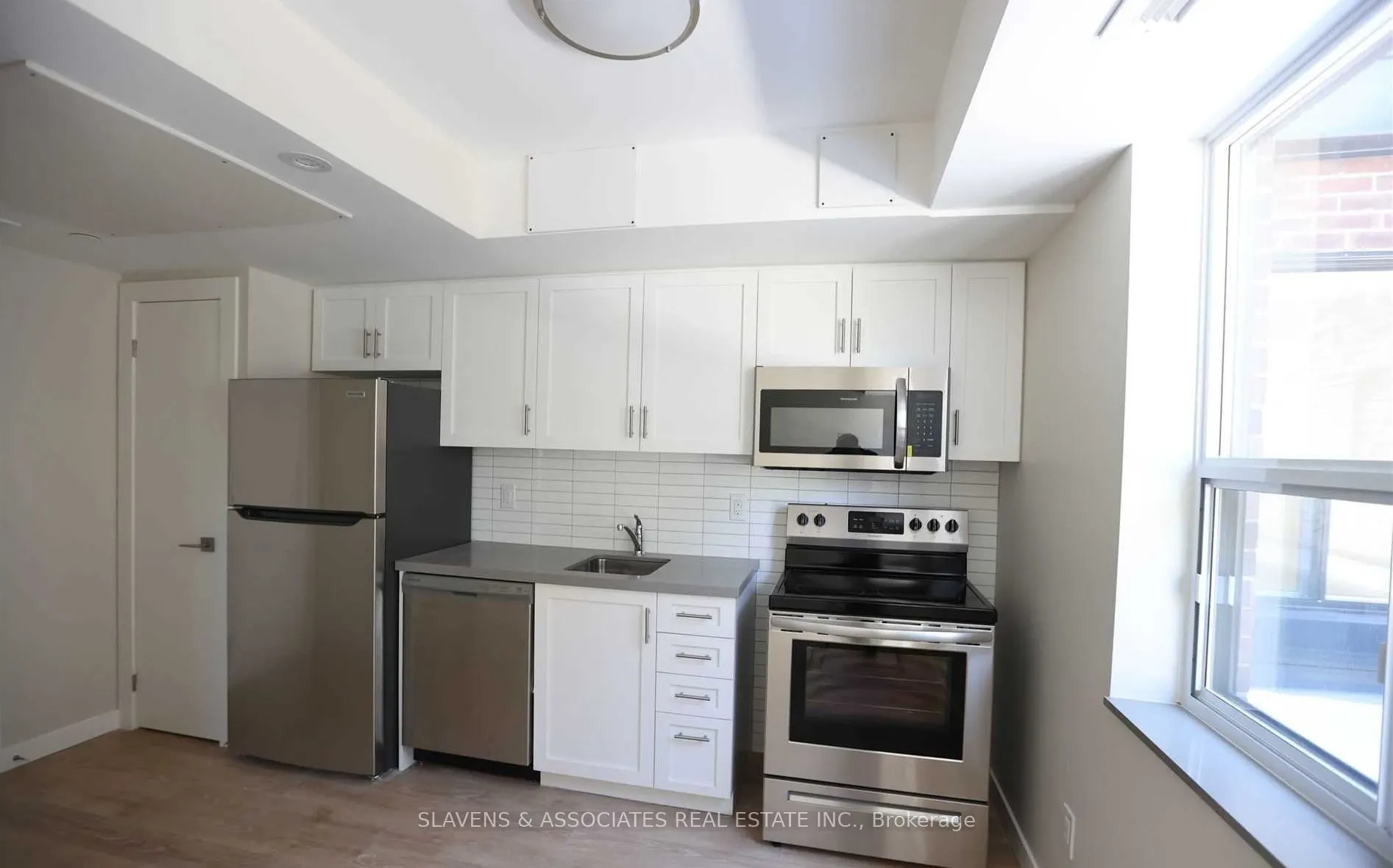 1012 Bloor Street W, #203