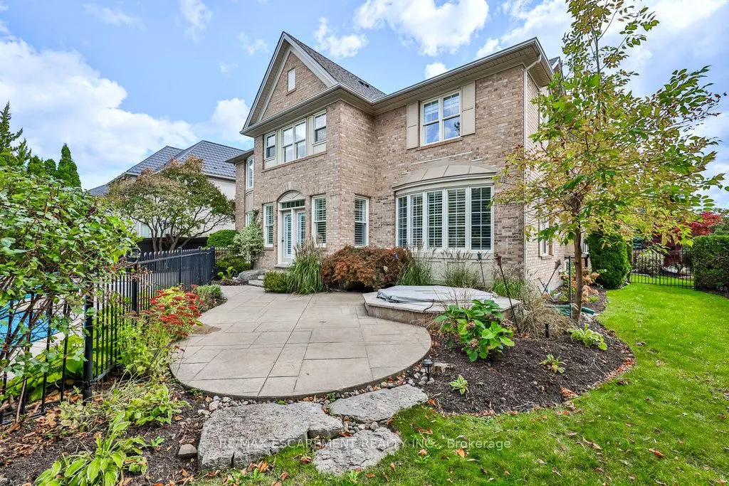 597 Hancock Way