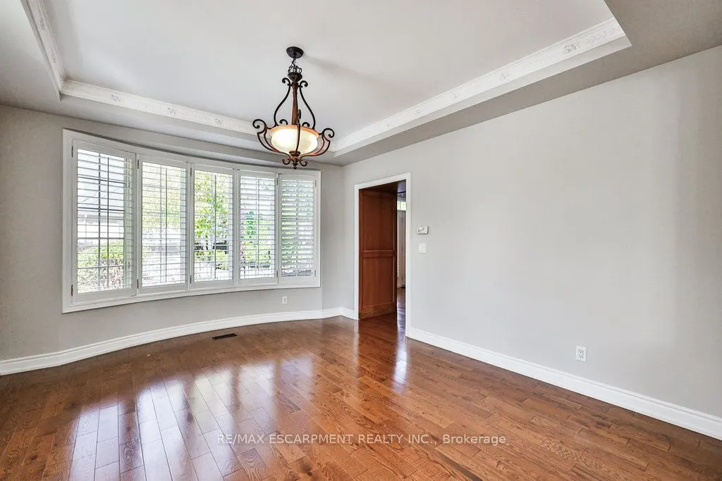 597 Hancock Way