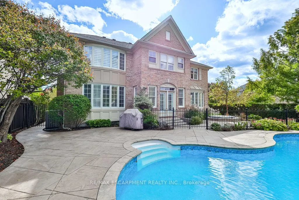 597 Hancock Way