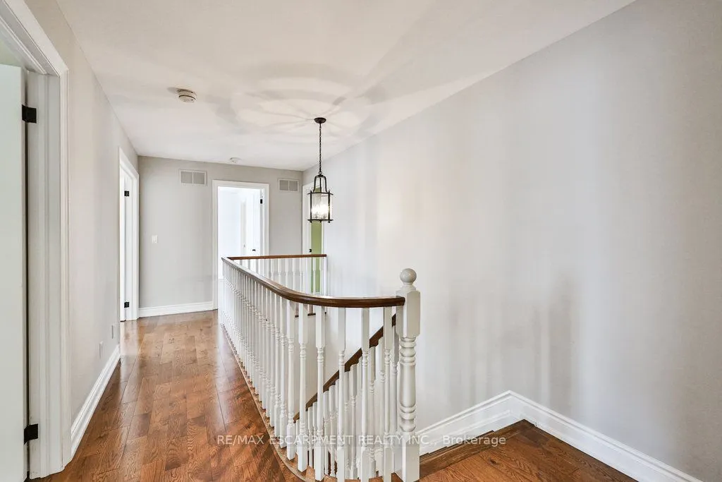 597 Hancock Way