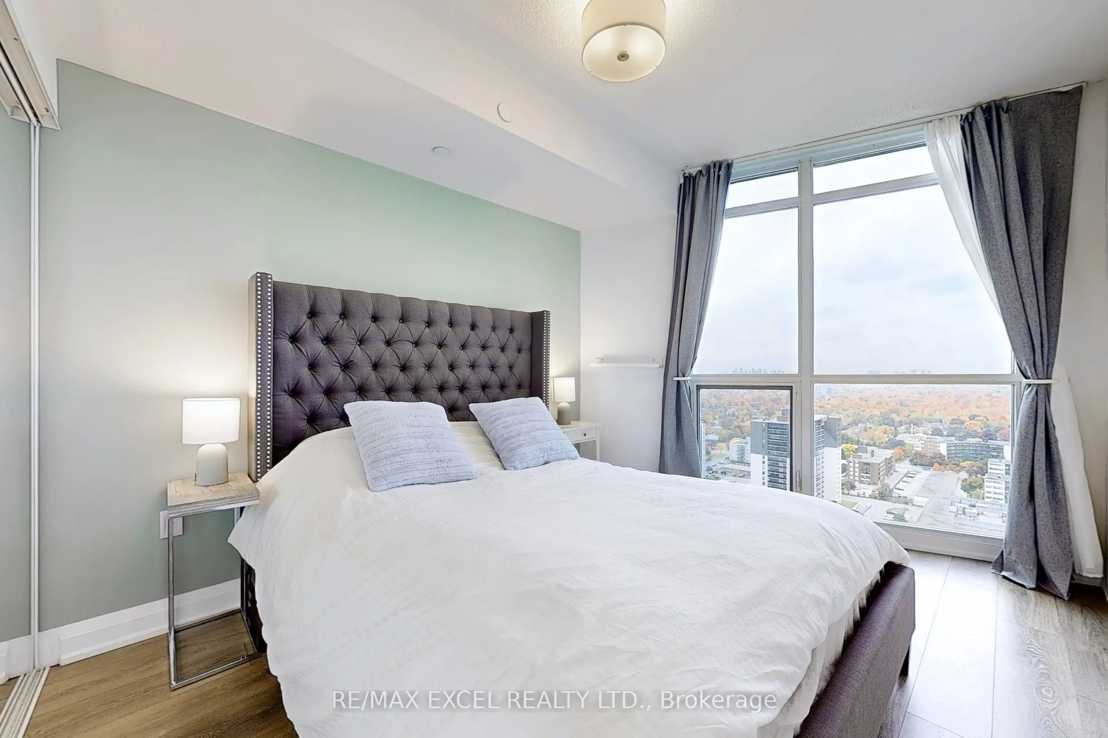 9 Valhalla Inn Road, #2505