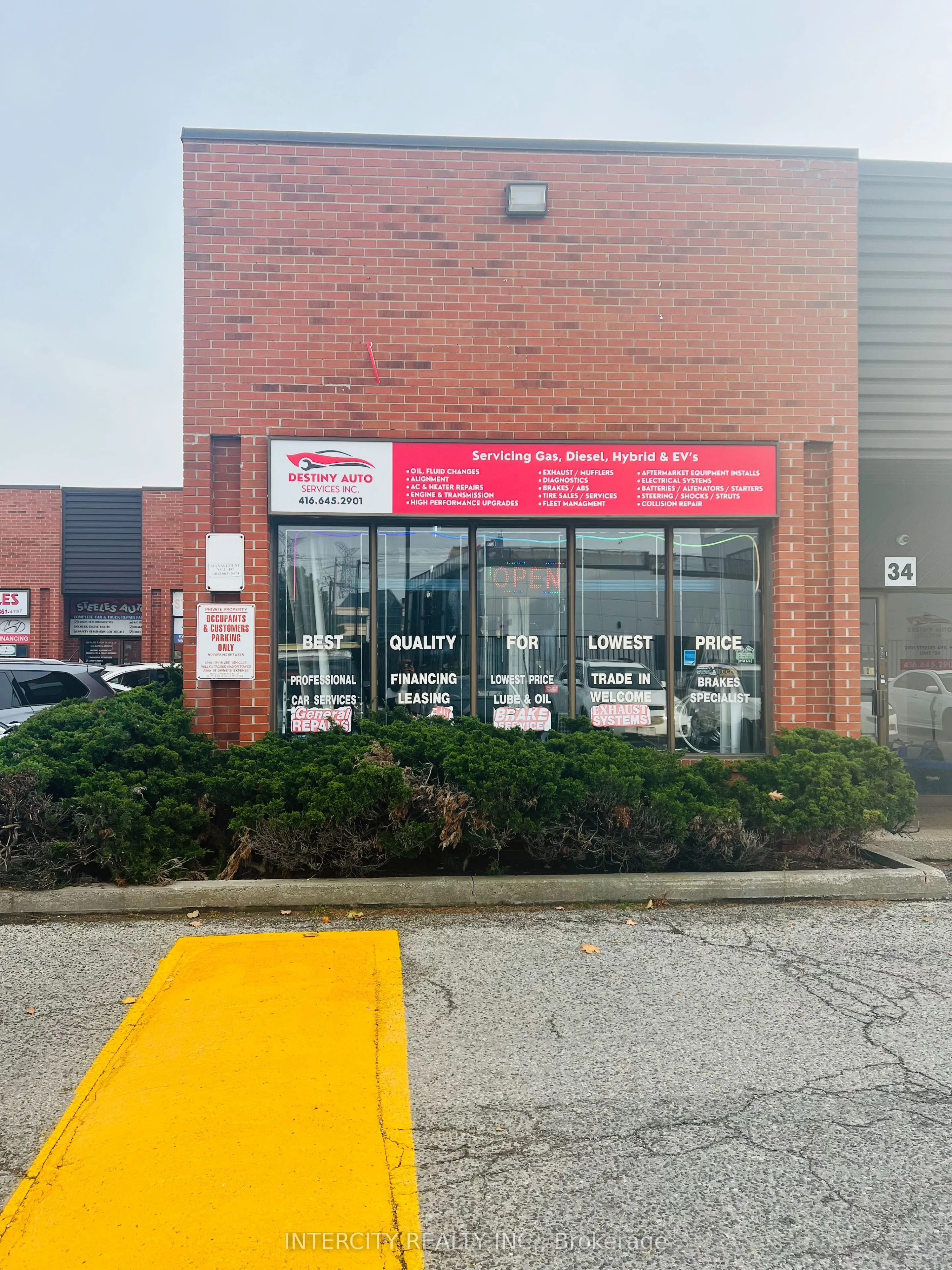 2901 Steeles Avenue W, #34