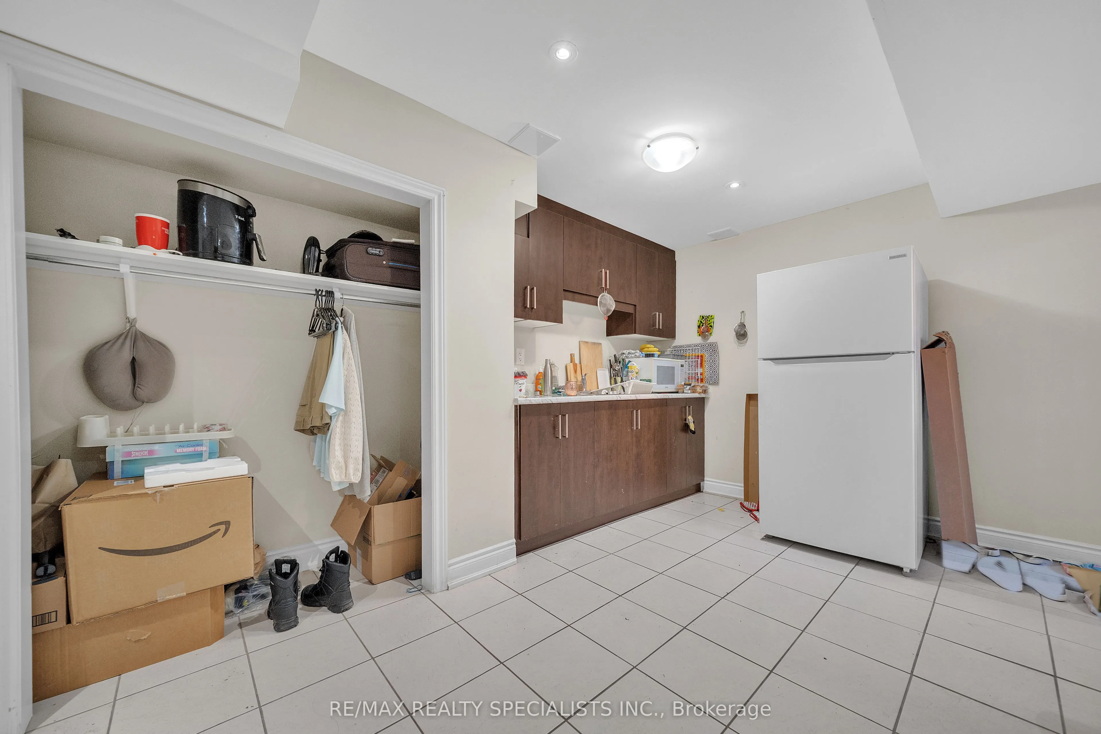 22 Clayborne Avenue