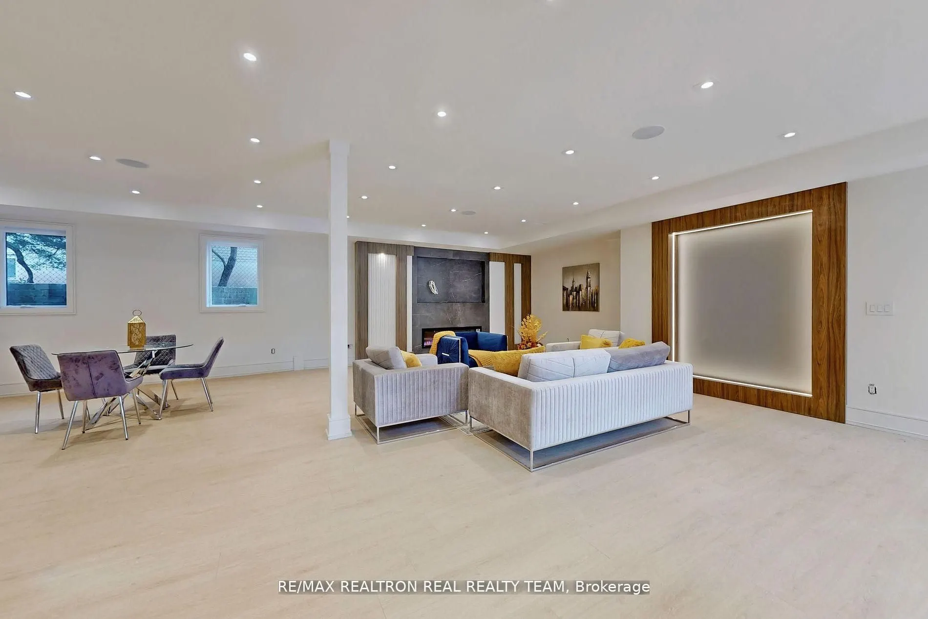 1362 Sedgewick Crescent