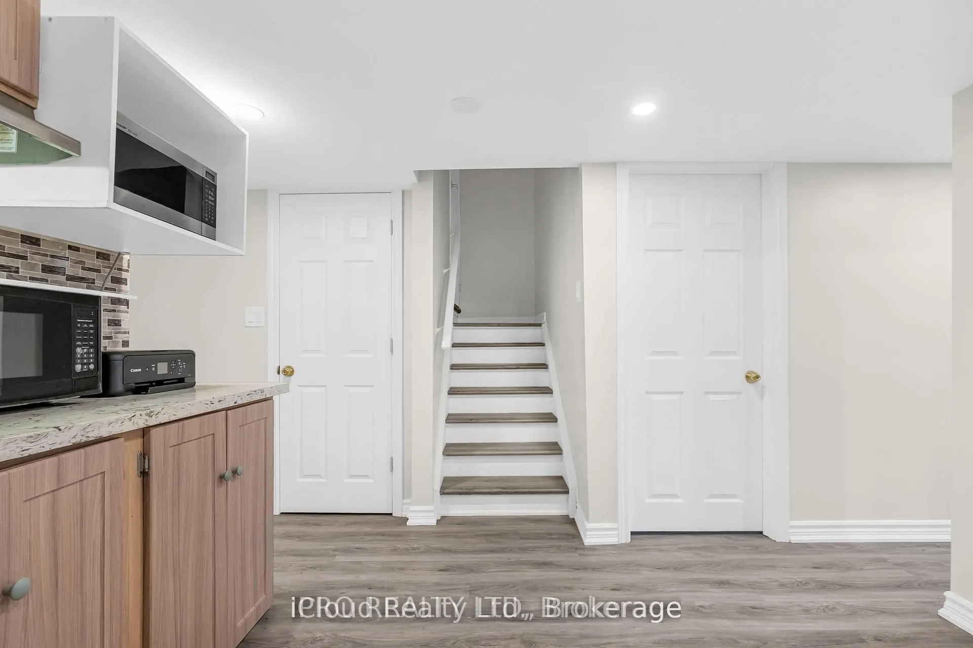 1139 Farmstead Drive