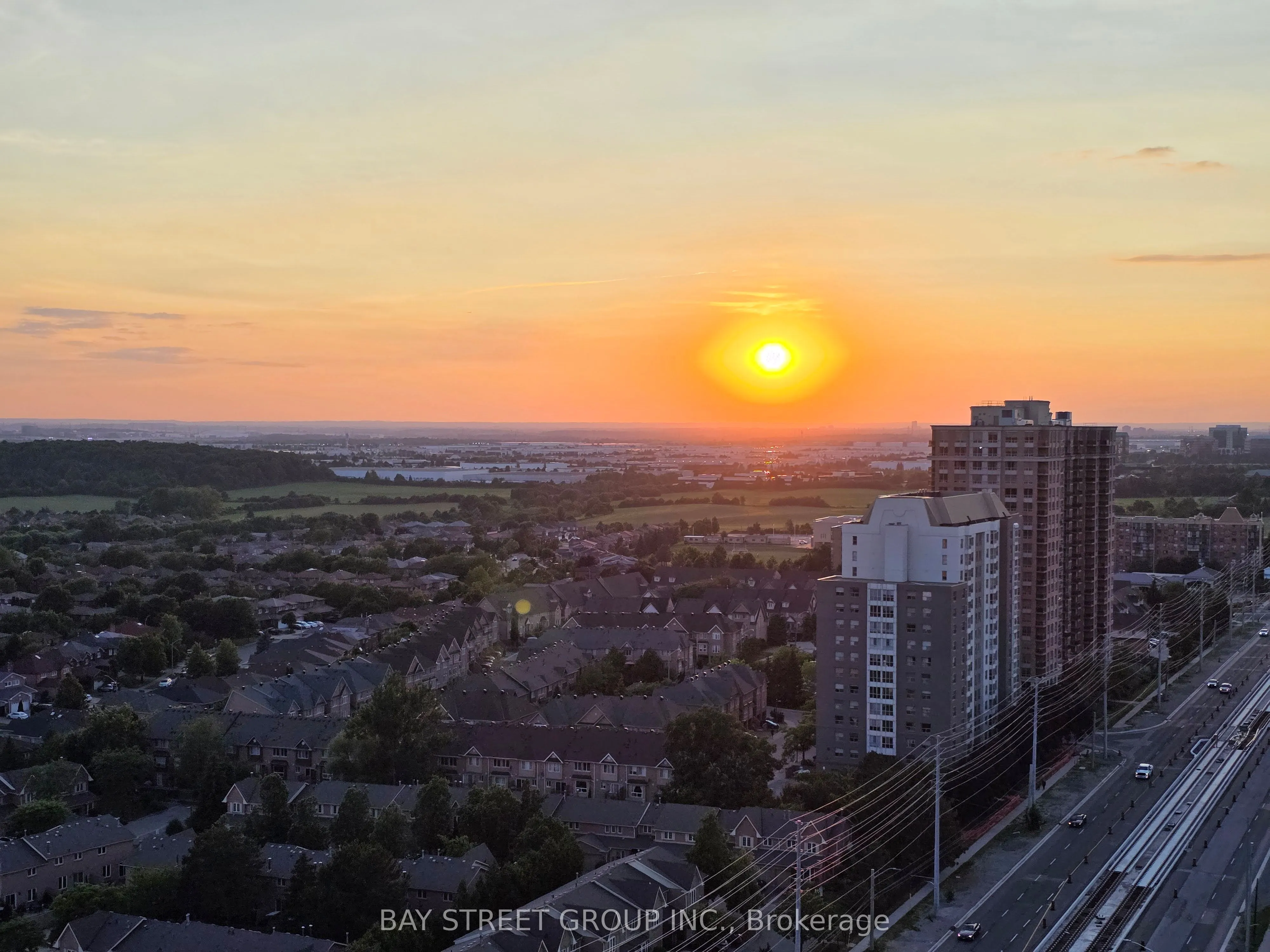 5105 Hurontario Street, #2009