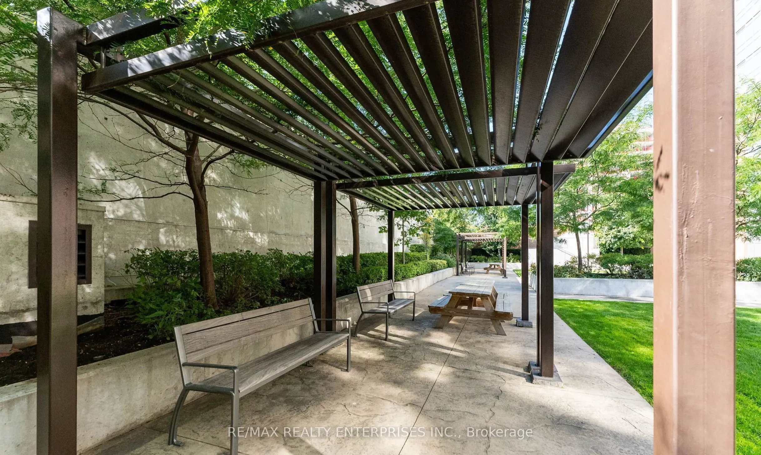 1410 Dupont Street, #2201