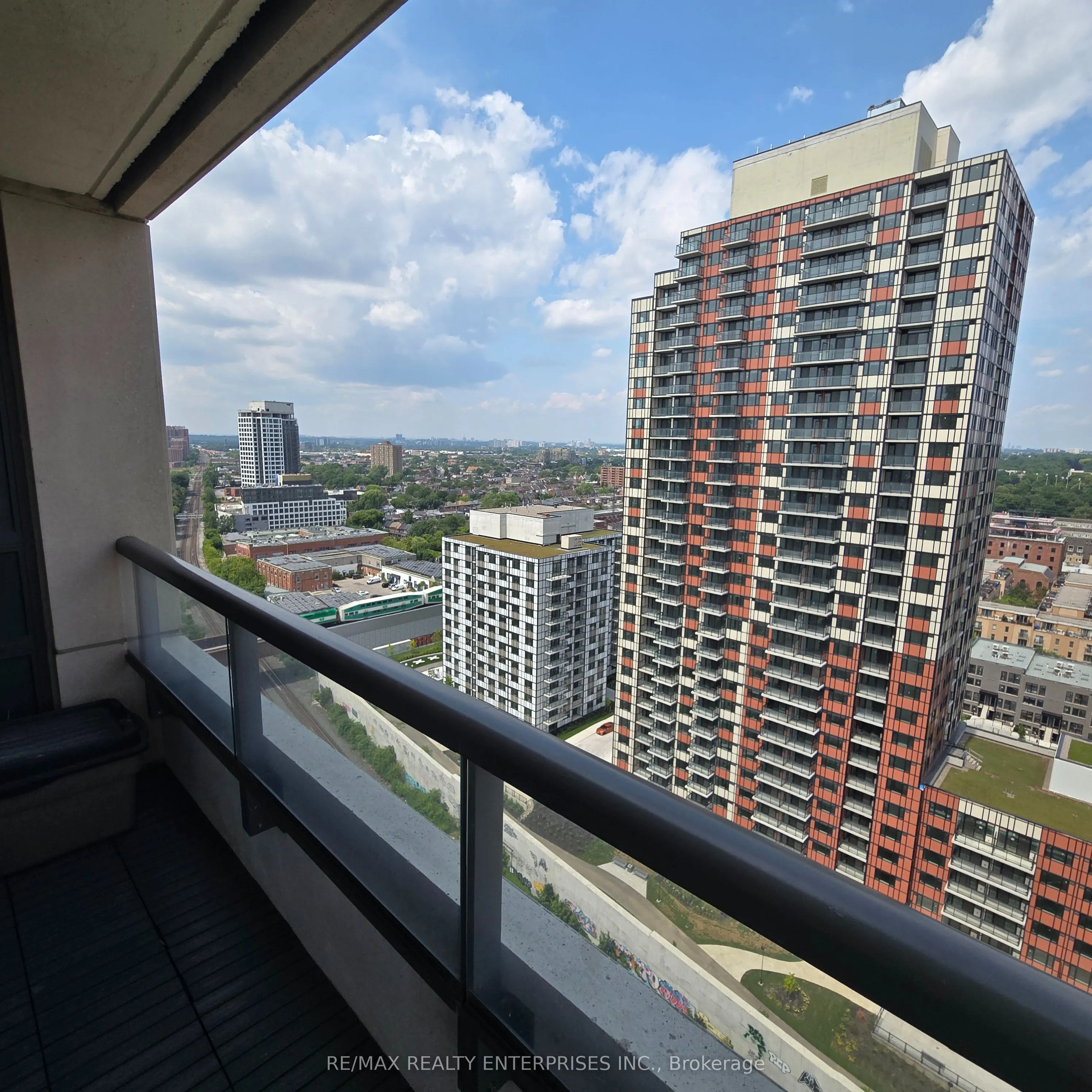 1410 Dupont Street, #2201