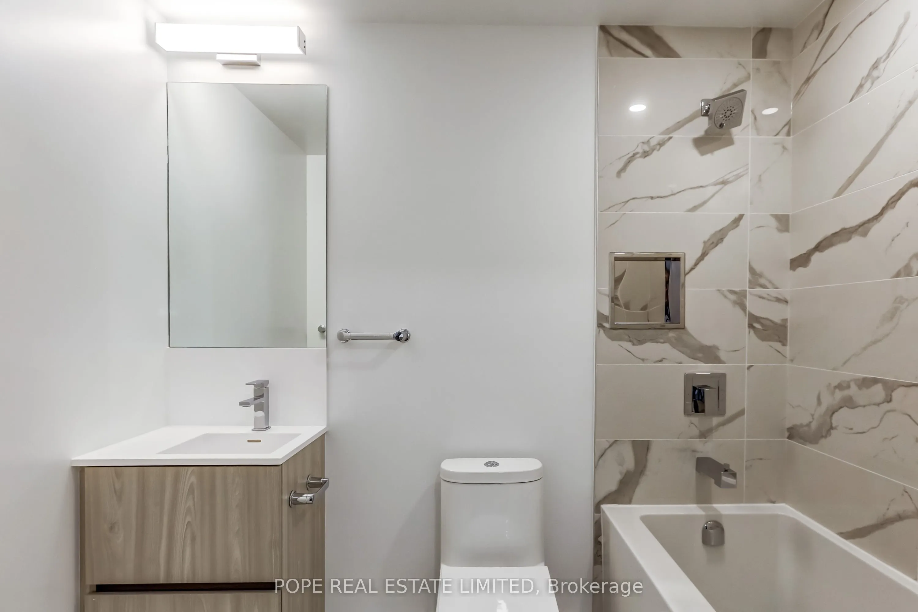 251 Masonry Way, #202
