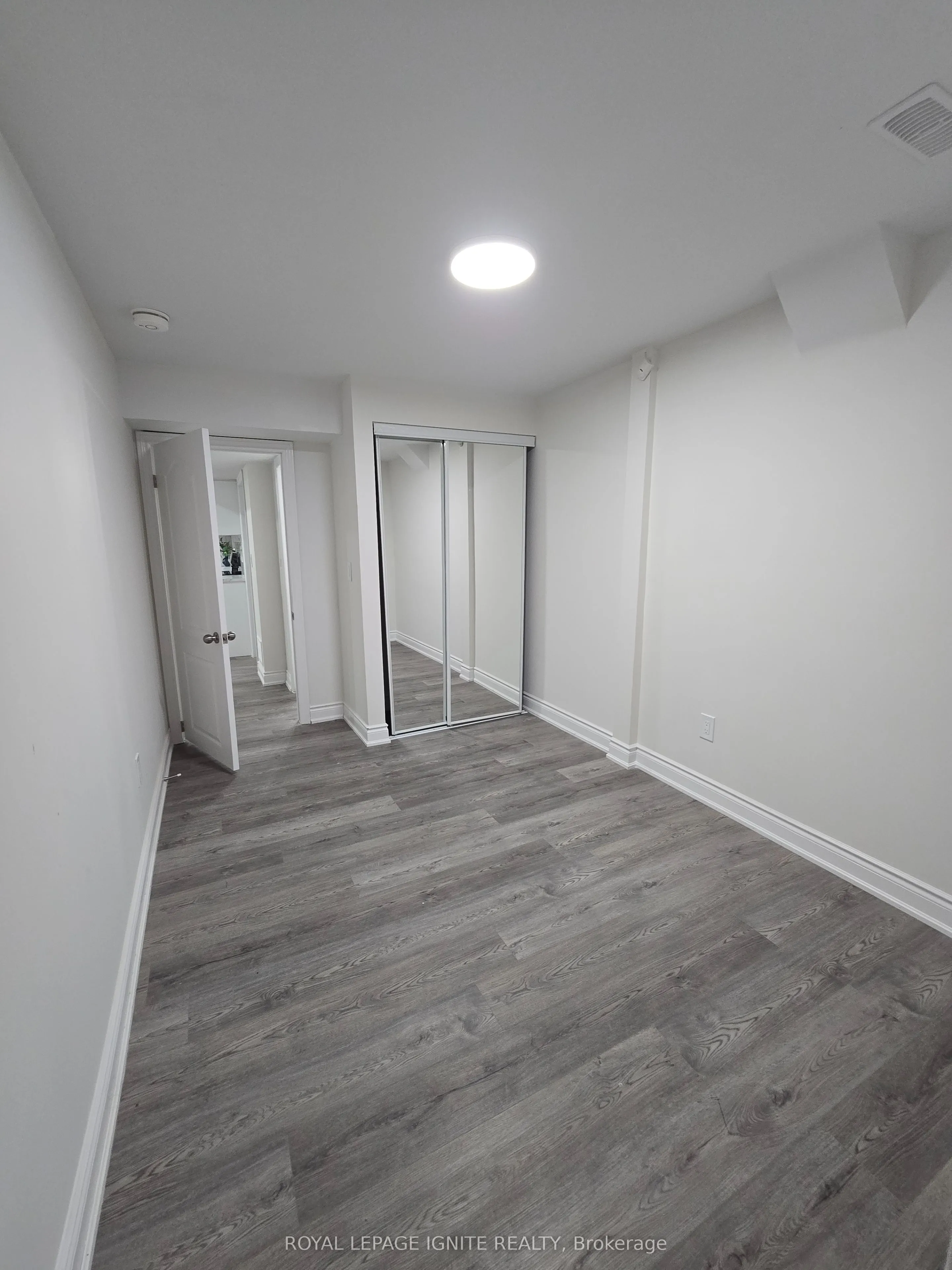 7 Twistleton Street, #Bsmt