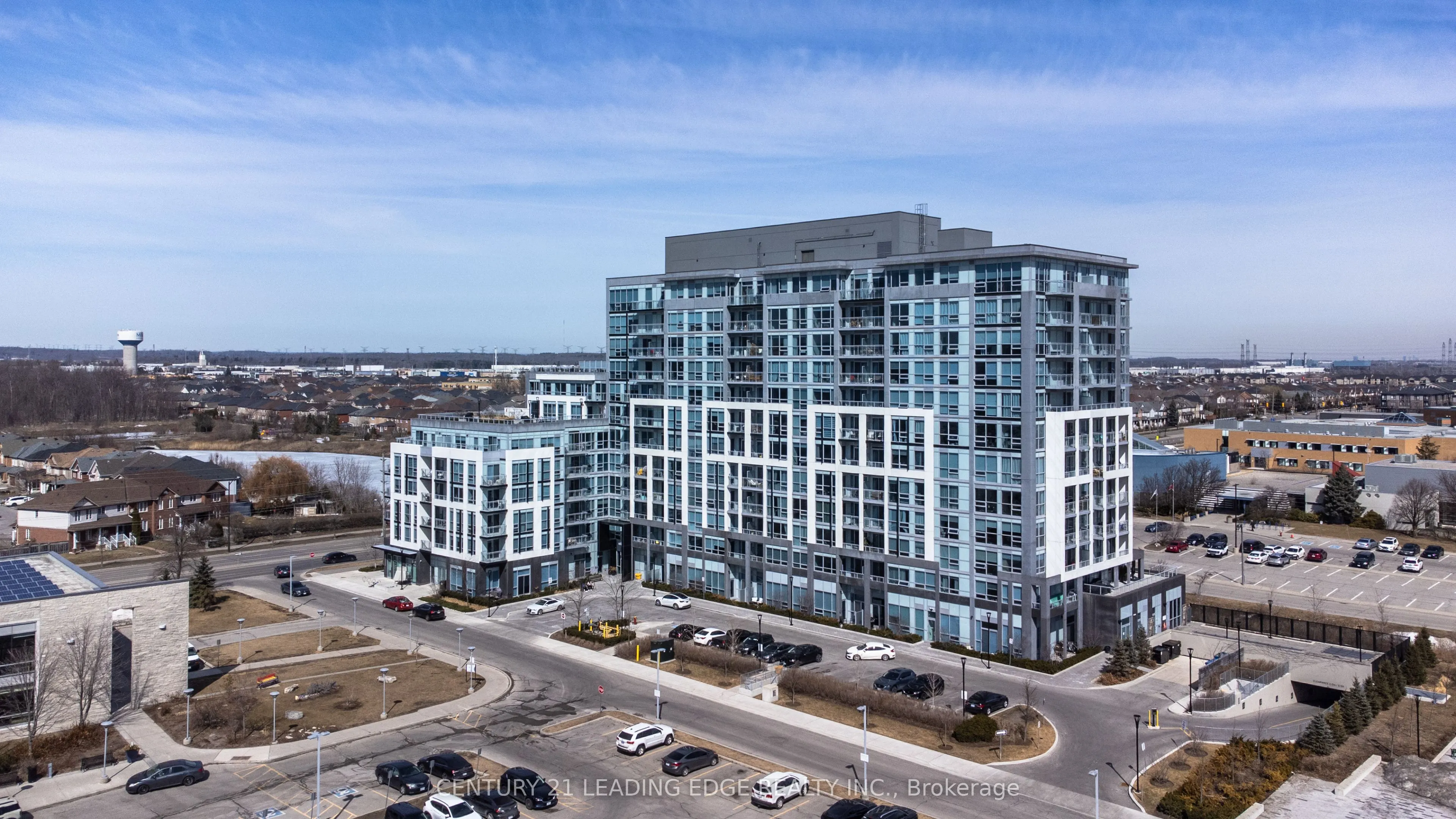 1050 MAIN Street E, #610