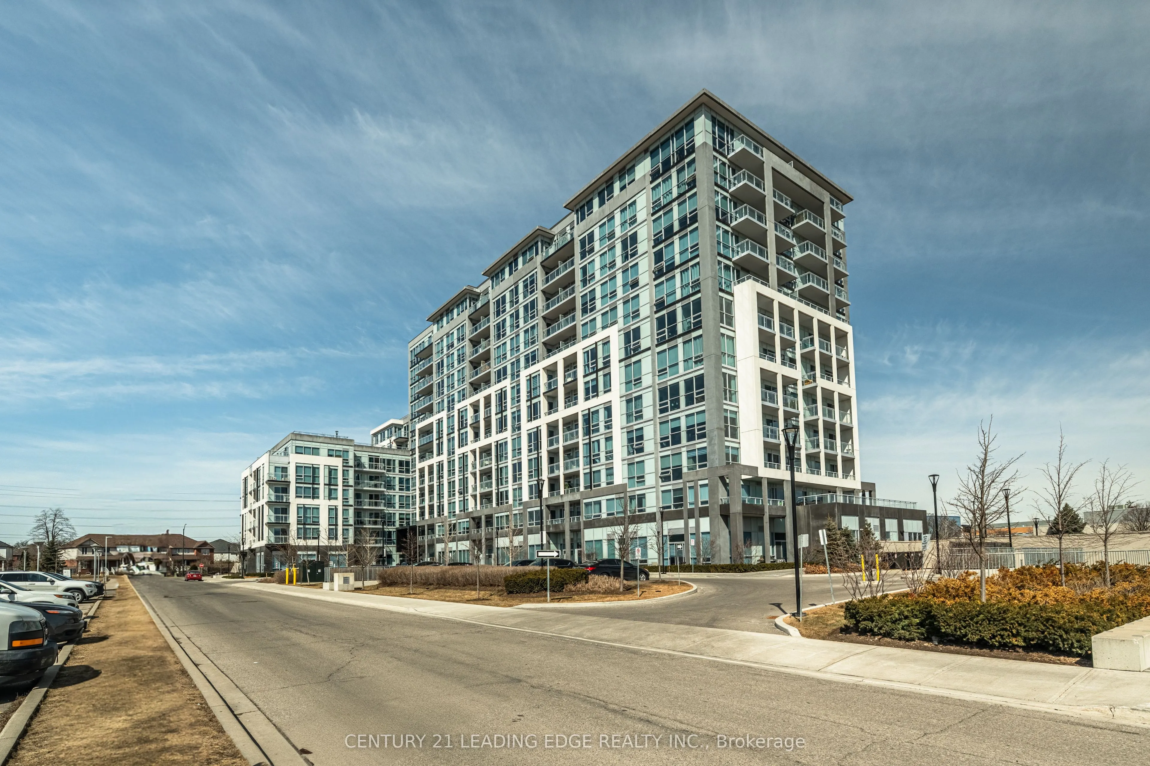 1050 MAIN Street E, #610