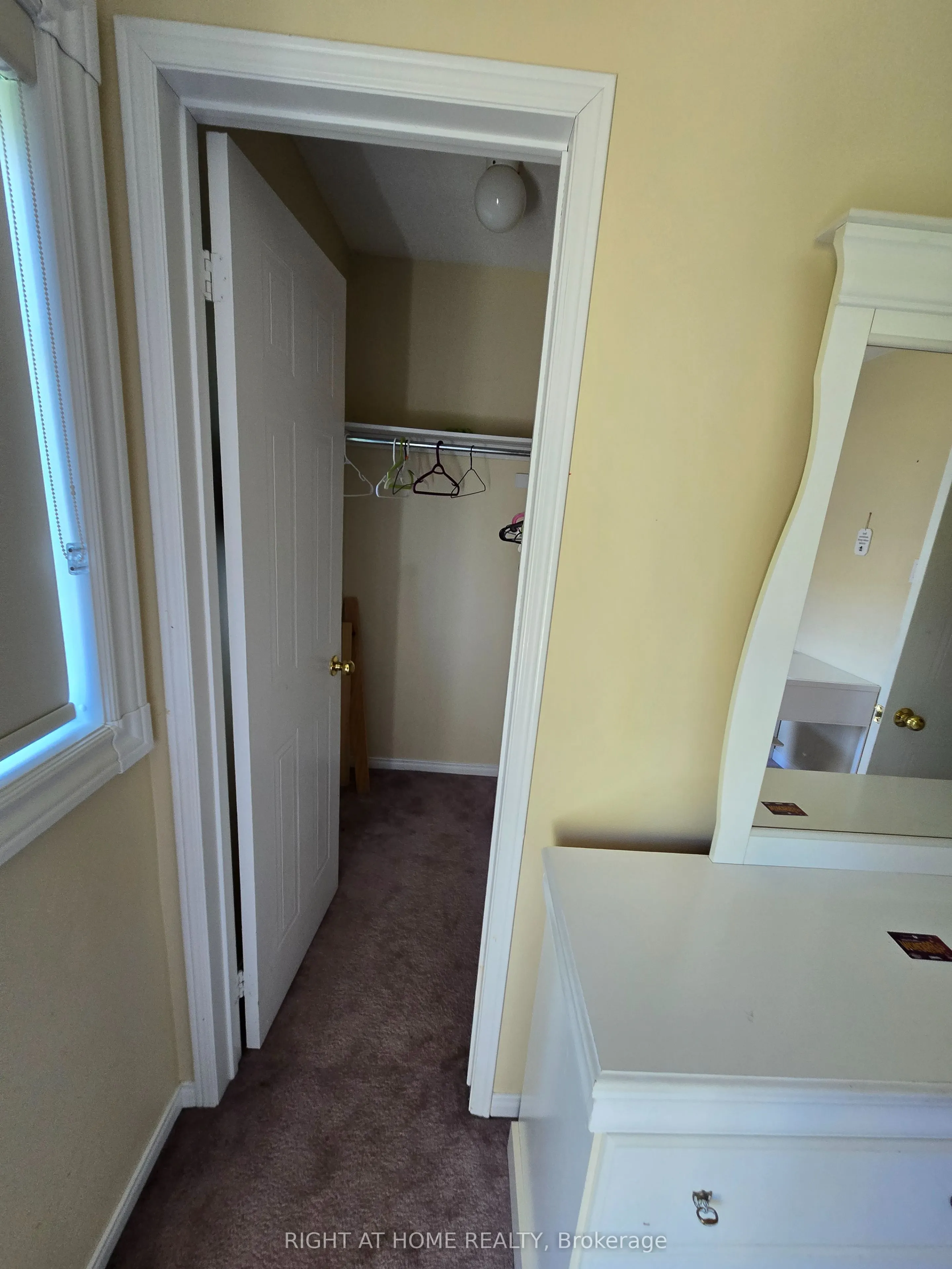 5865 Dalebrook Crescent, #70B